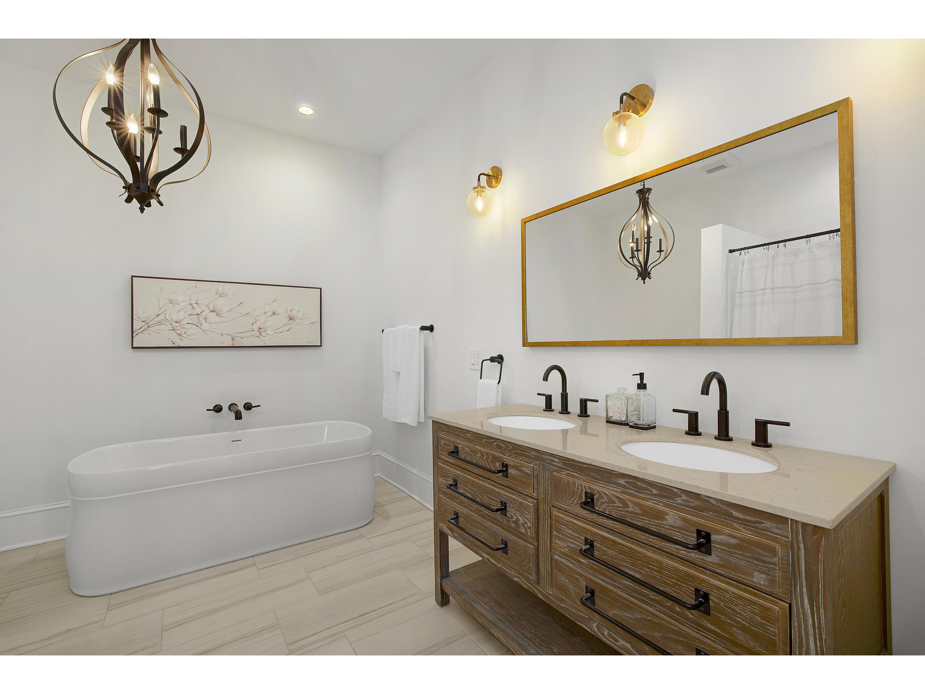 233 9th #235 La Crosse WI 54601 1913308 image17