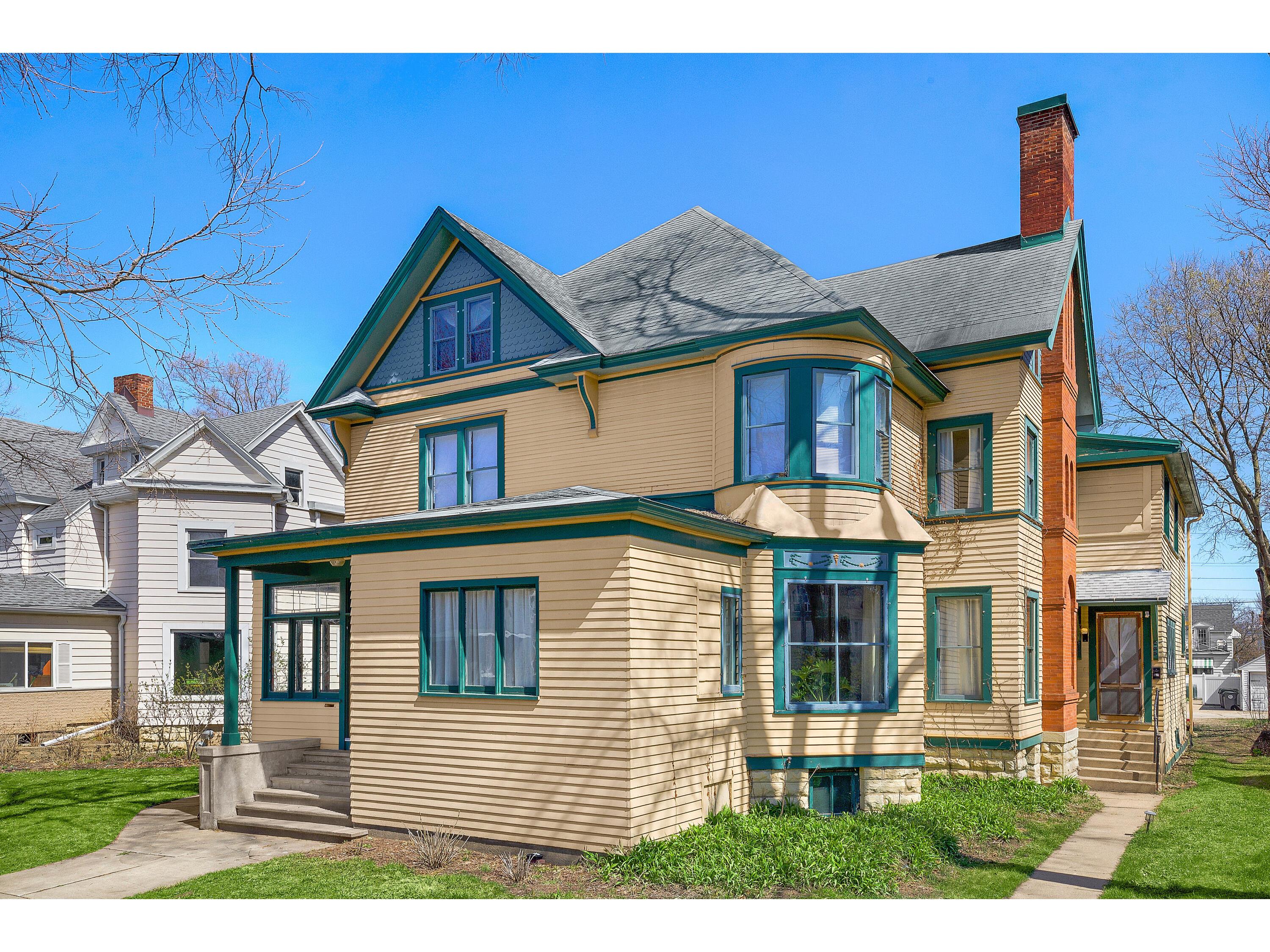 233 9th #235 La Crosse WI 54601 1913308 image25