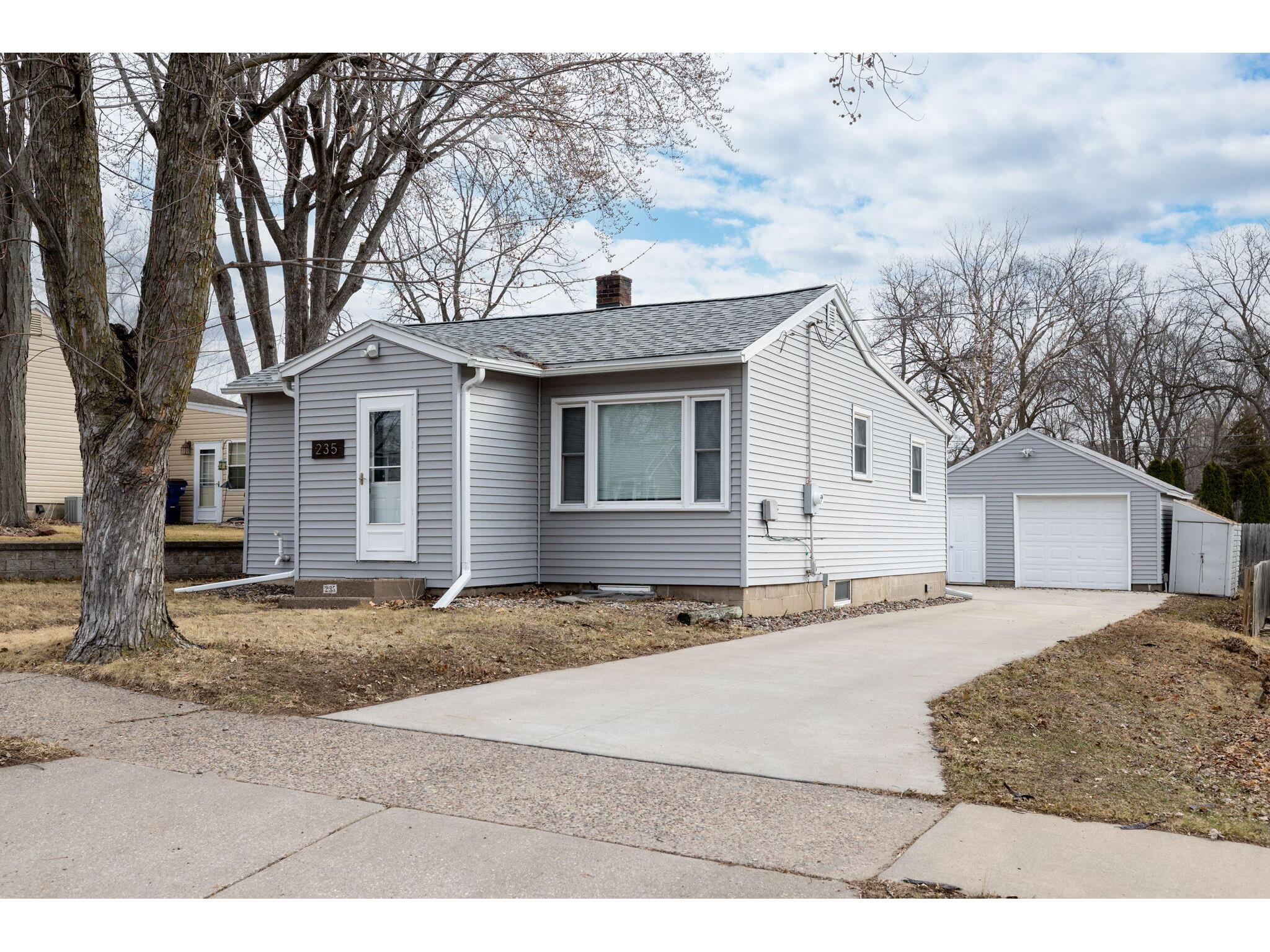 235 9th Onalaska WI 54650 1953601 image1
