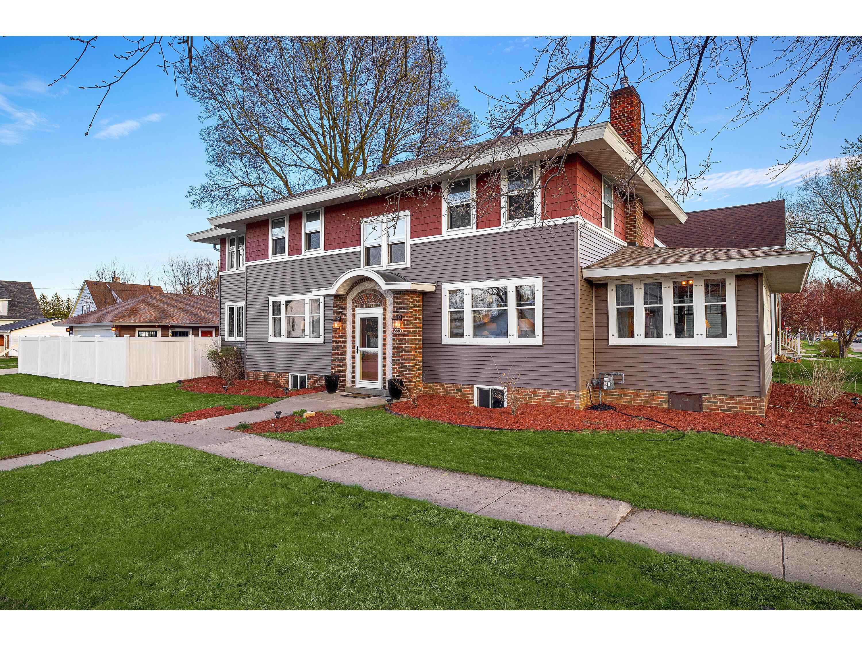 235 Franklin West Salem WI 54669 1871661 image1