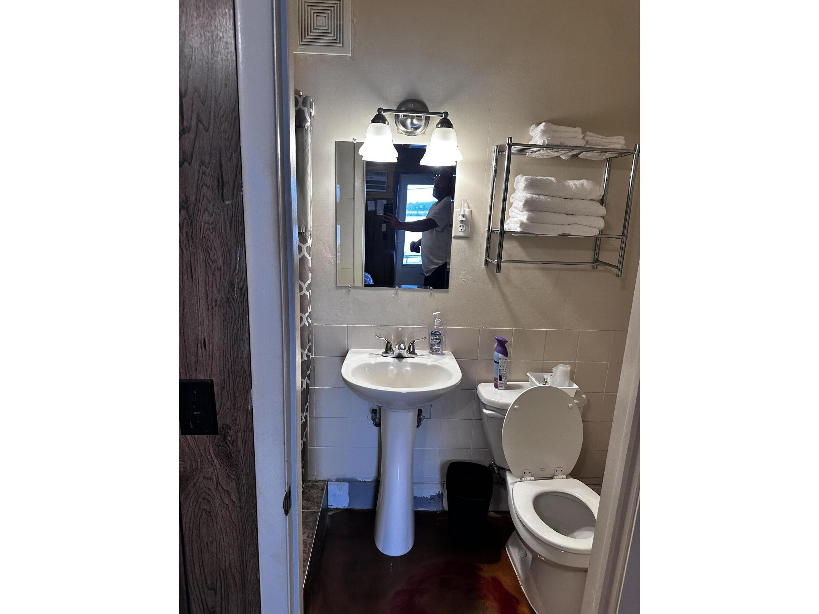 240 N State Rd 35 Alma WI 54610 1923905 image21