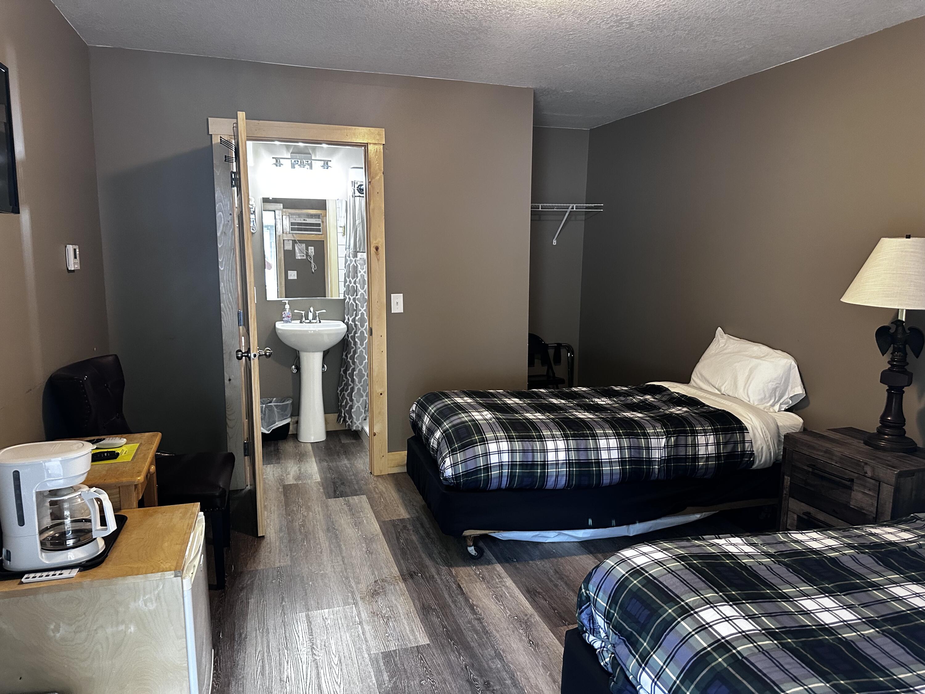 240 N State Rd 35 Alma WI 54610 1923905 image24