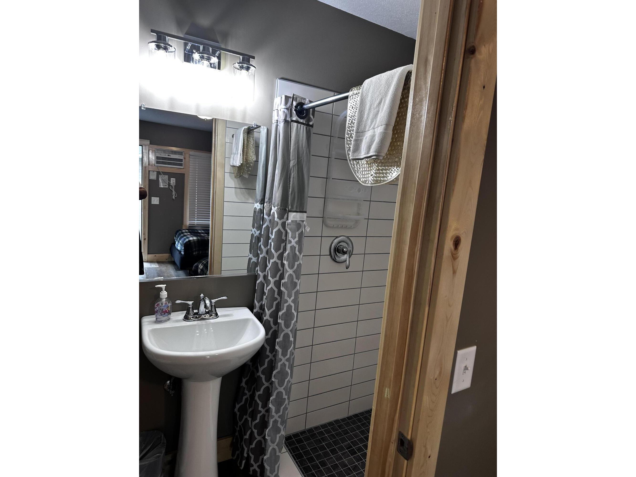 240 N State Rd 35 Alma WI 54610 1923905 image31