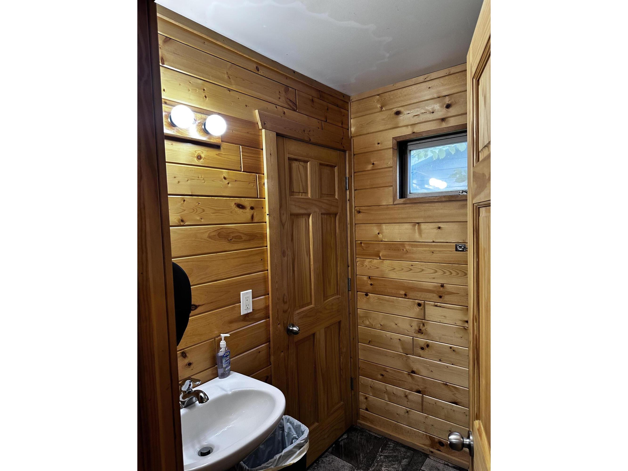 240 N State Rd 35 Alma WI 54610 1923905 image42