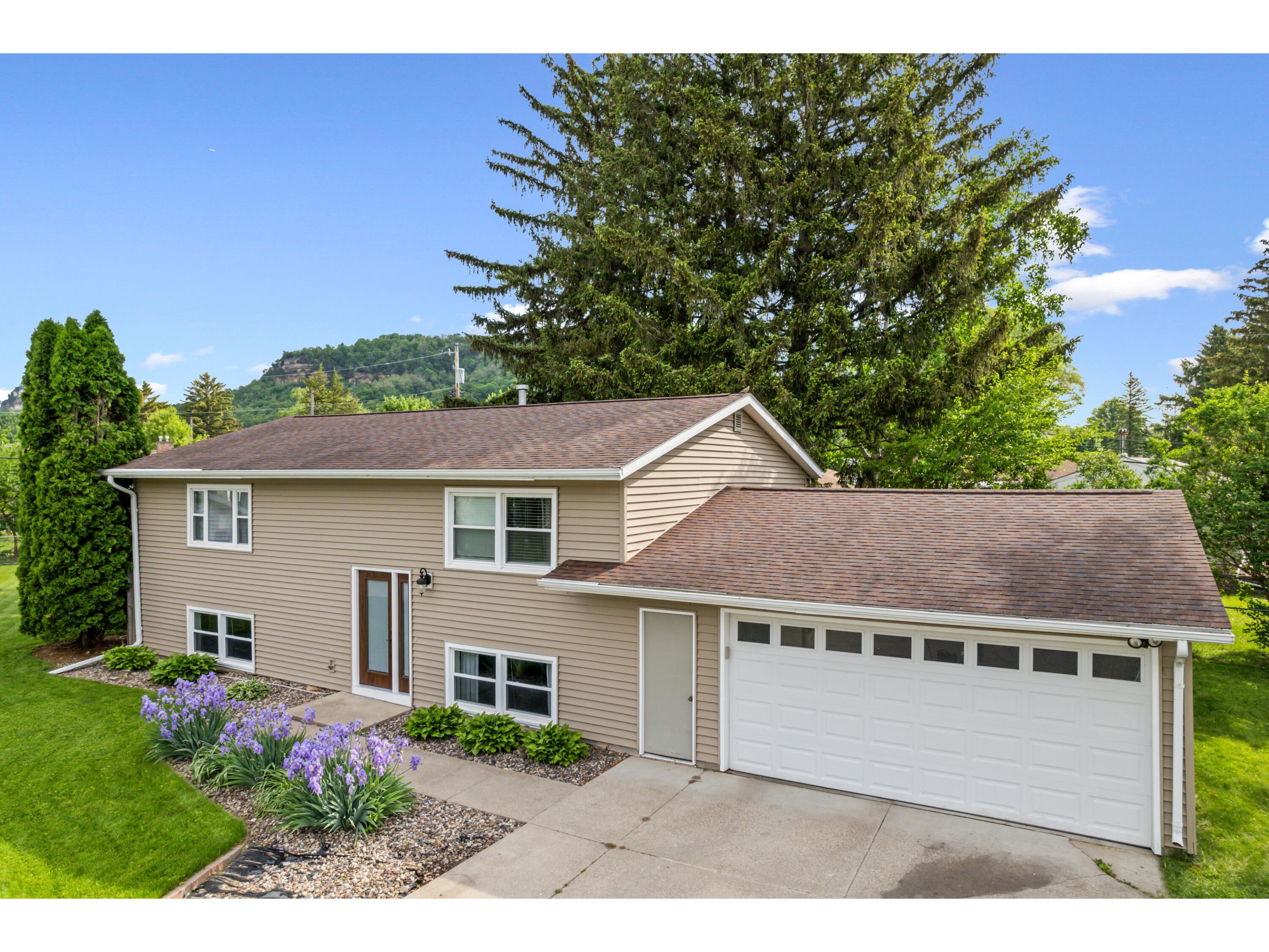 2401 30th La Crosse WI 54601 1877442 image1