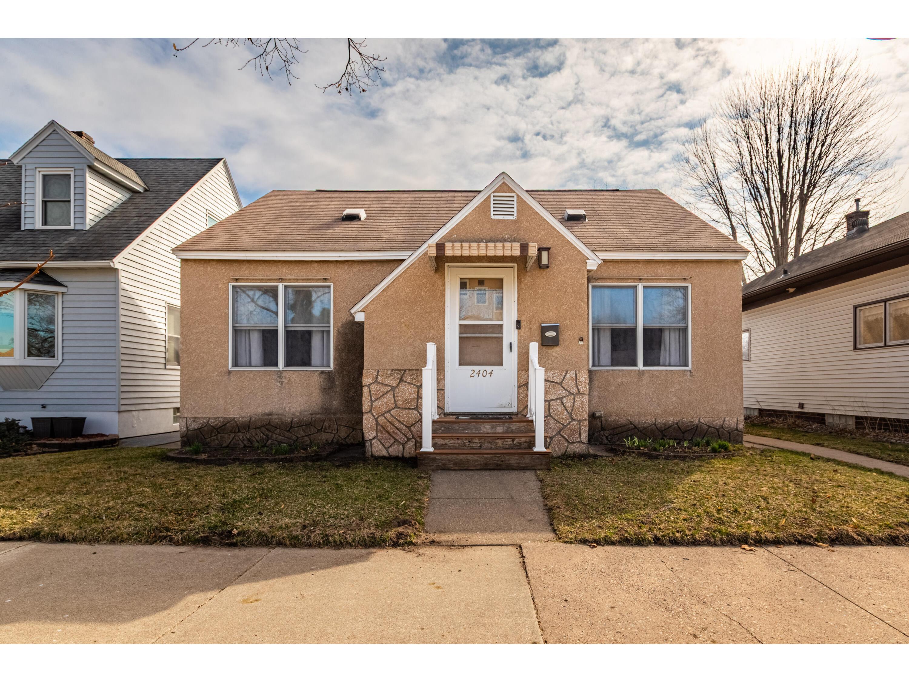 2404 Loomis La Crosse WI 54603 1955700 image1