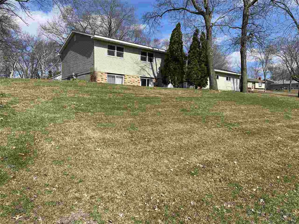 2405 Craig Ct, Onalaska, WI, 54650 MLS 1732726 Edina Realty