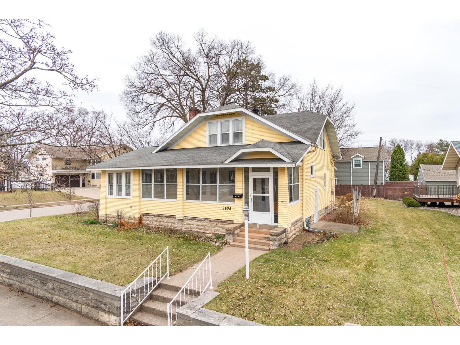 2405 State La Crosse WI 54601 1954842 image1