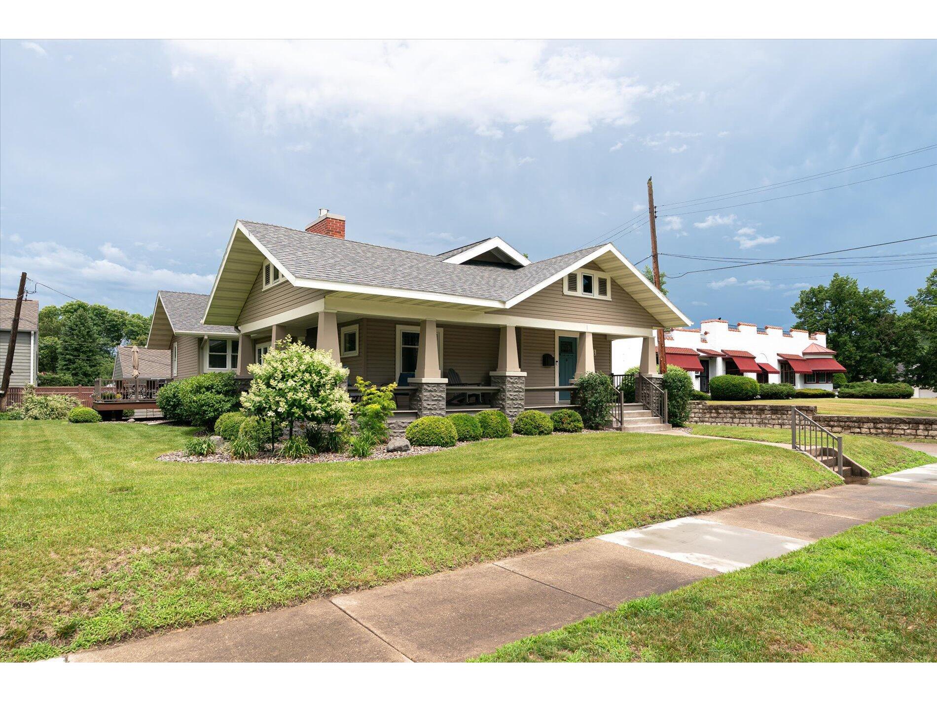 2411 State La Crosse WI 54601 1923708 image1