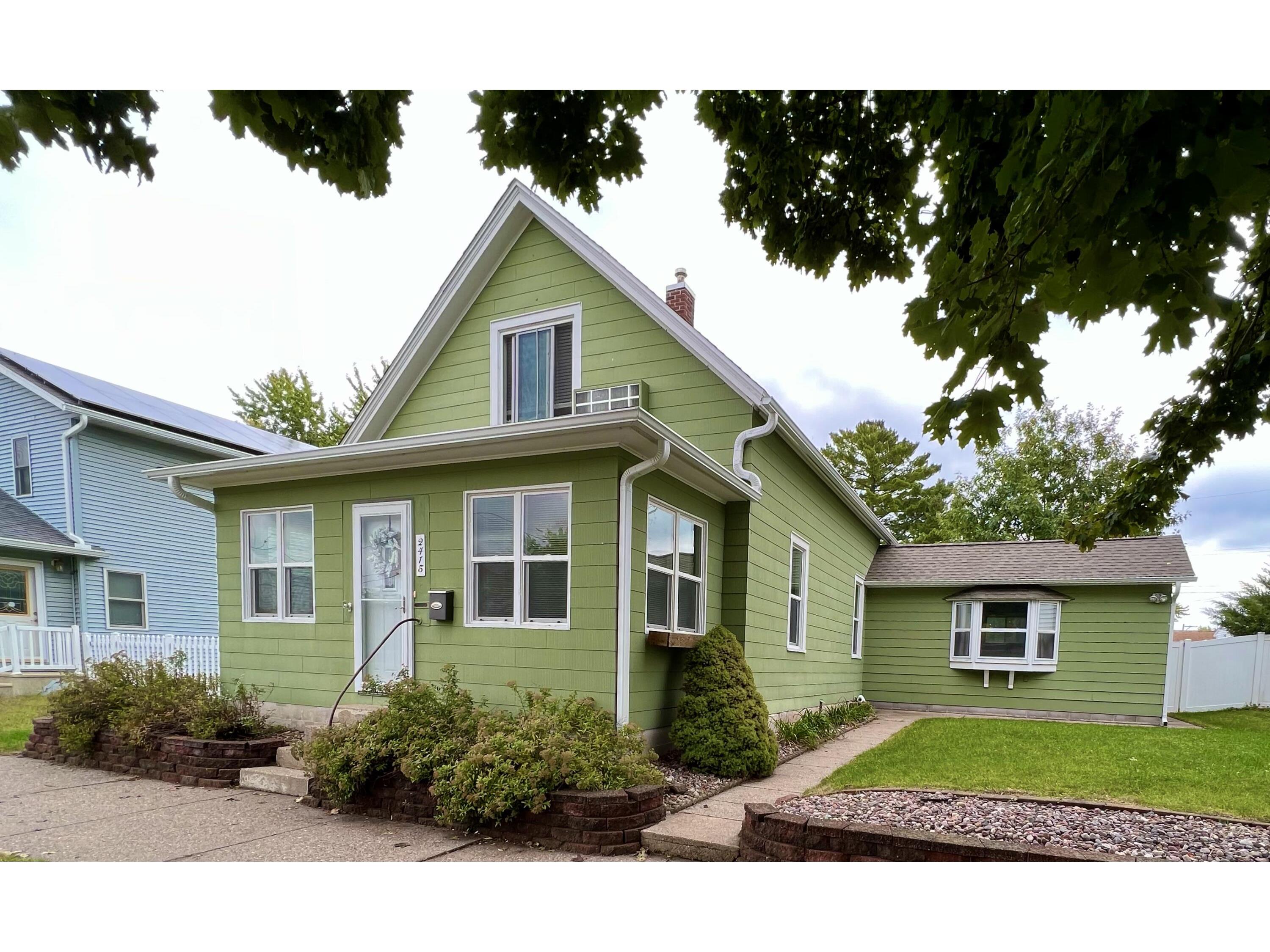 2415 13th La Crosse WI 54601 1852568 image1