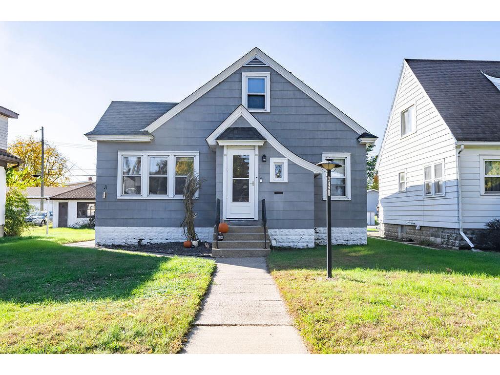 2427 Loomis La Crosse WI 54603 1940357 image1