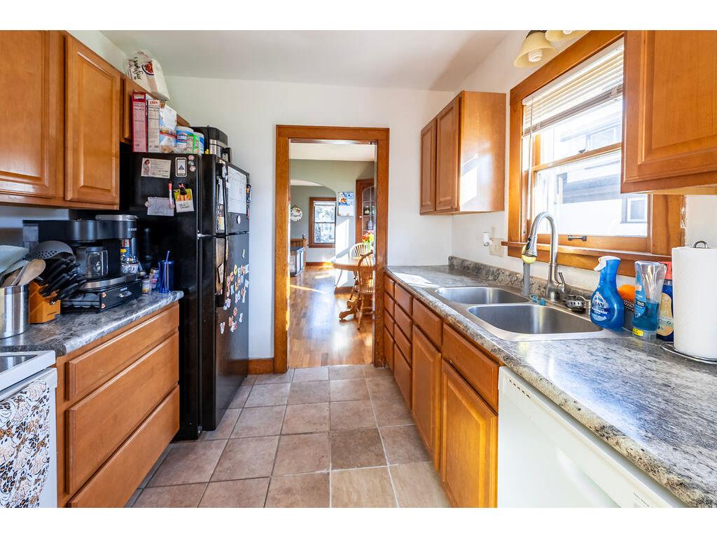 2427 Loomis La Crosse WI 54603 1940357 image15