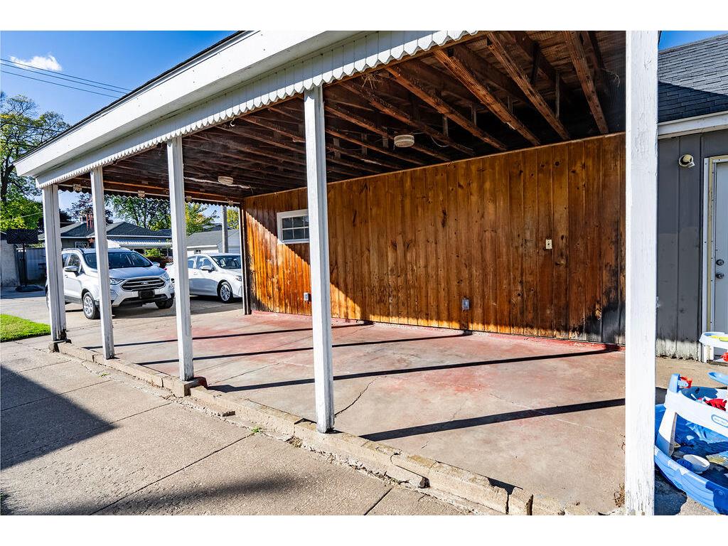 2427 Loomis La Crosse WI 54603 1940357 image18