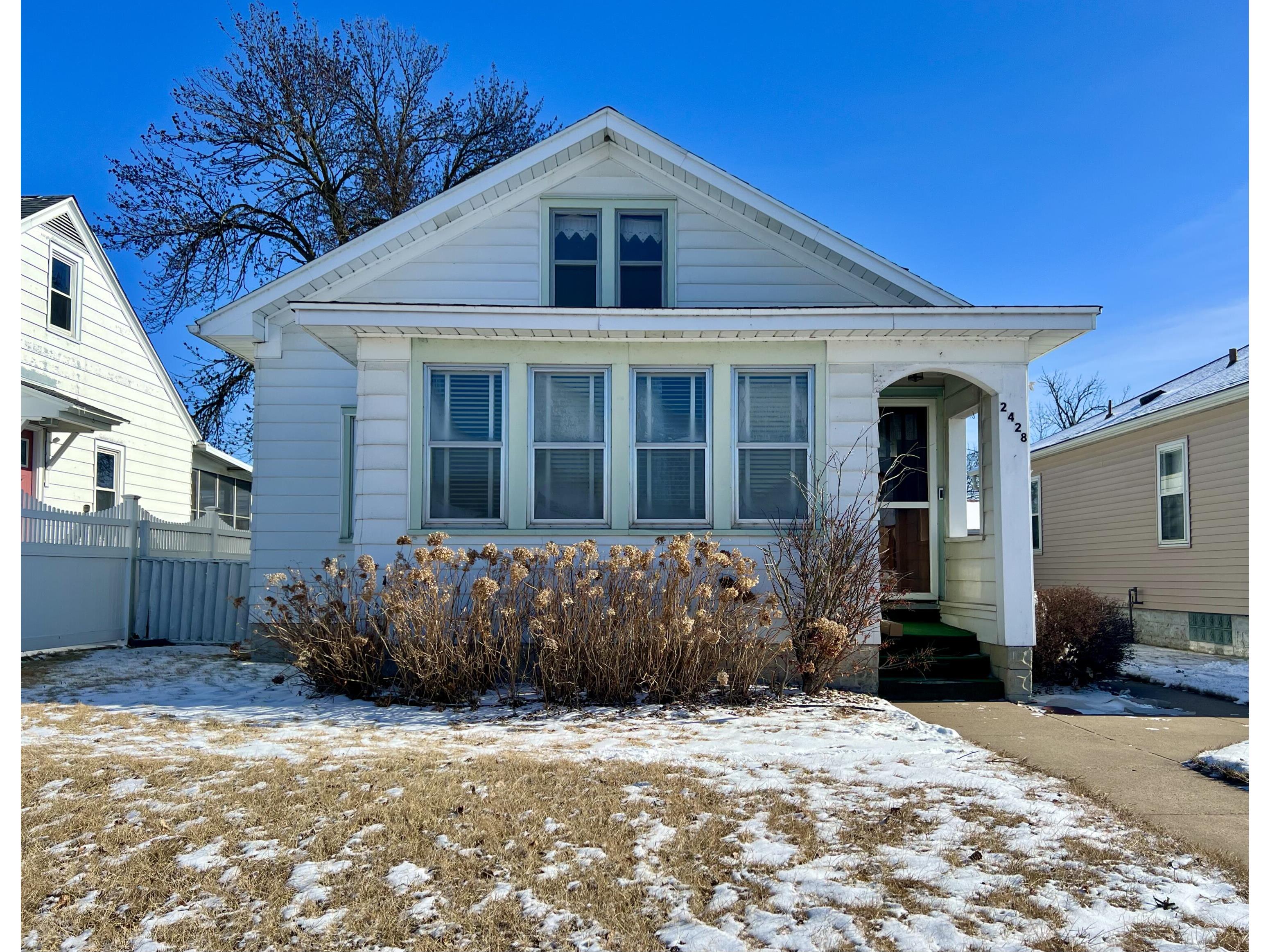 2428 George La Crosse WI 54603 1907219 image1