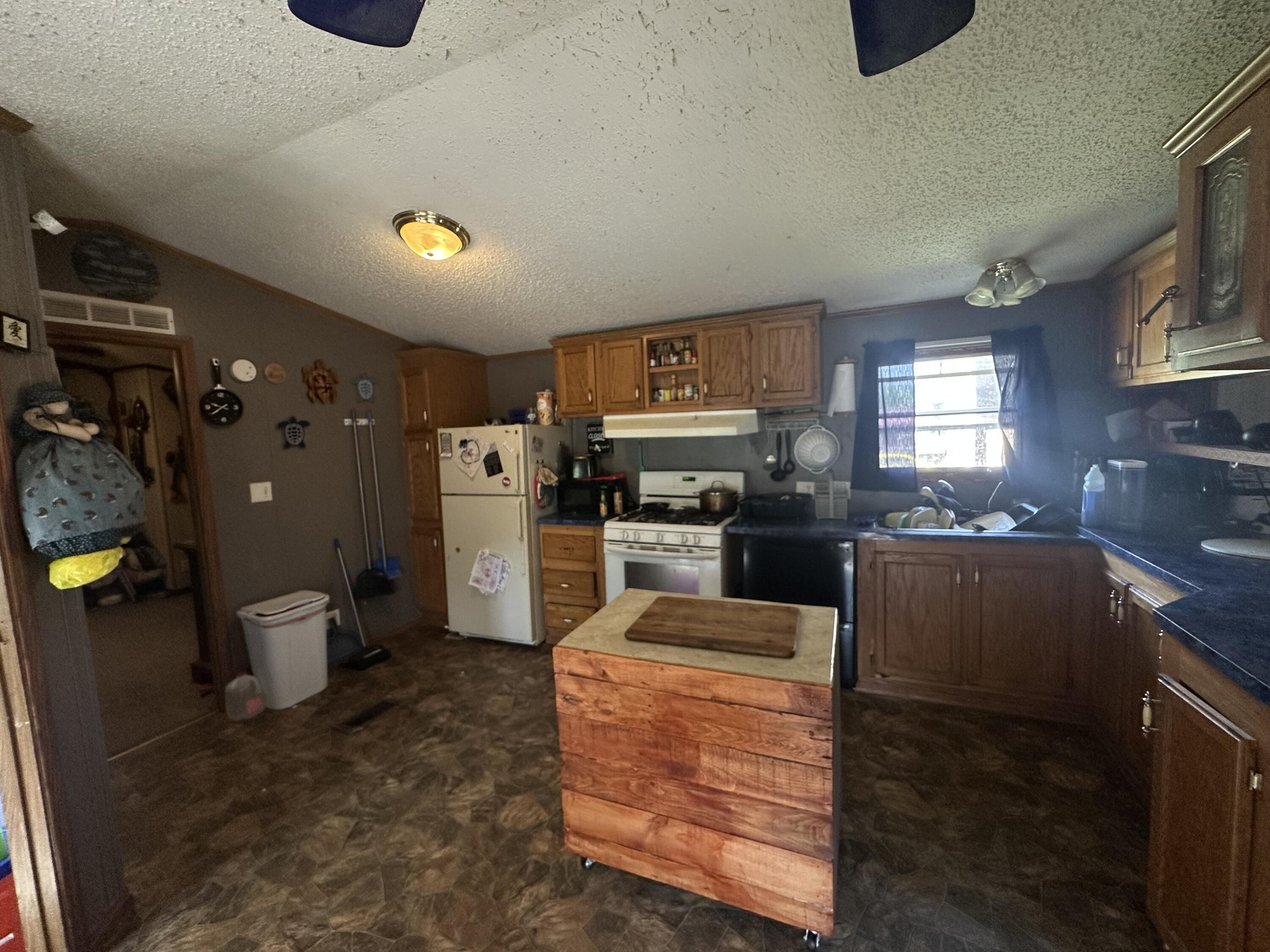 243 S State La Farge WI 54639 1940463 image5