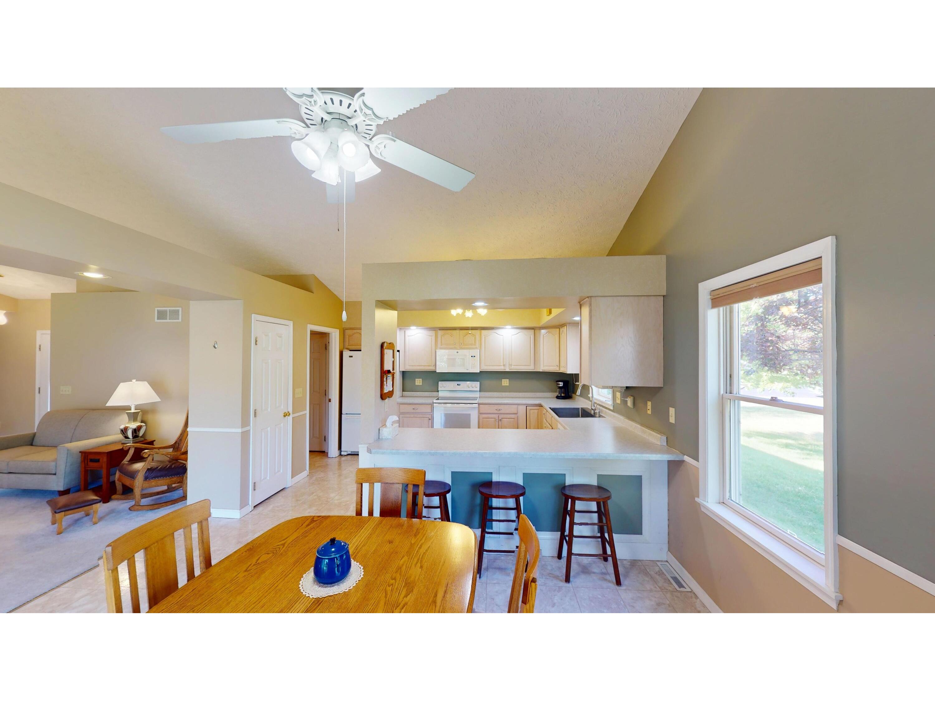 24328 Cardinal Trempealeau WI 54661 1962499 image10