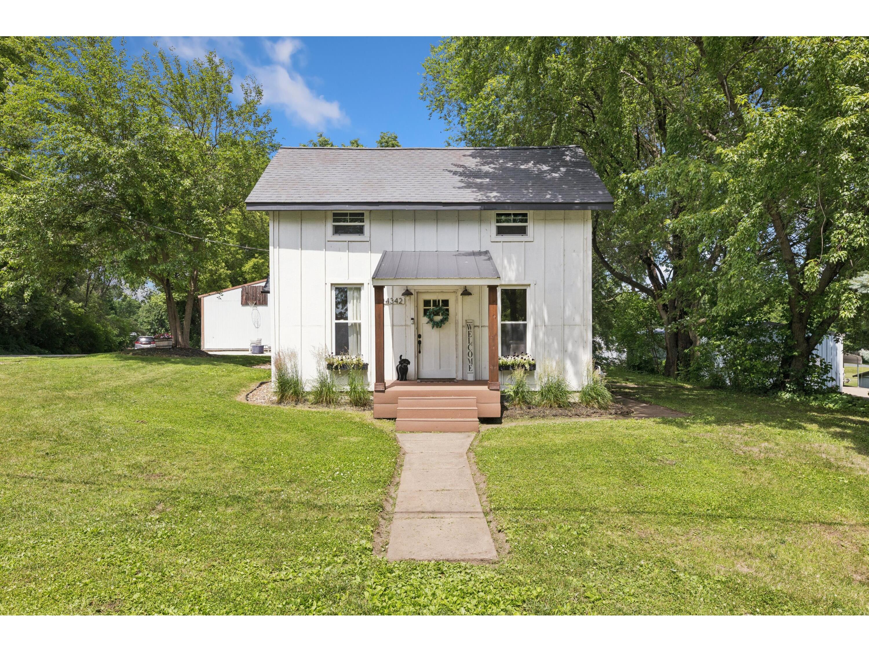 24342 6th Trempealeau WI 54661 1968855 image1