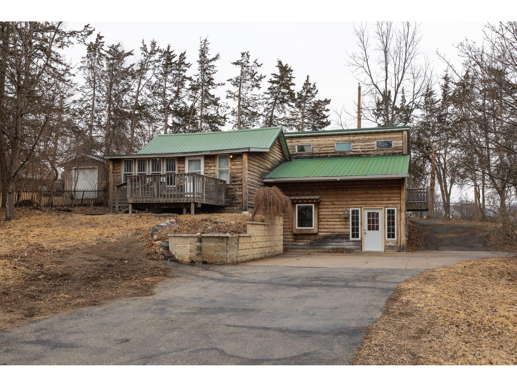 2435 Jackson La Crosse WI 54601 1909070 image1