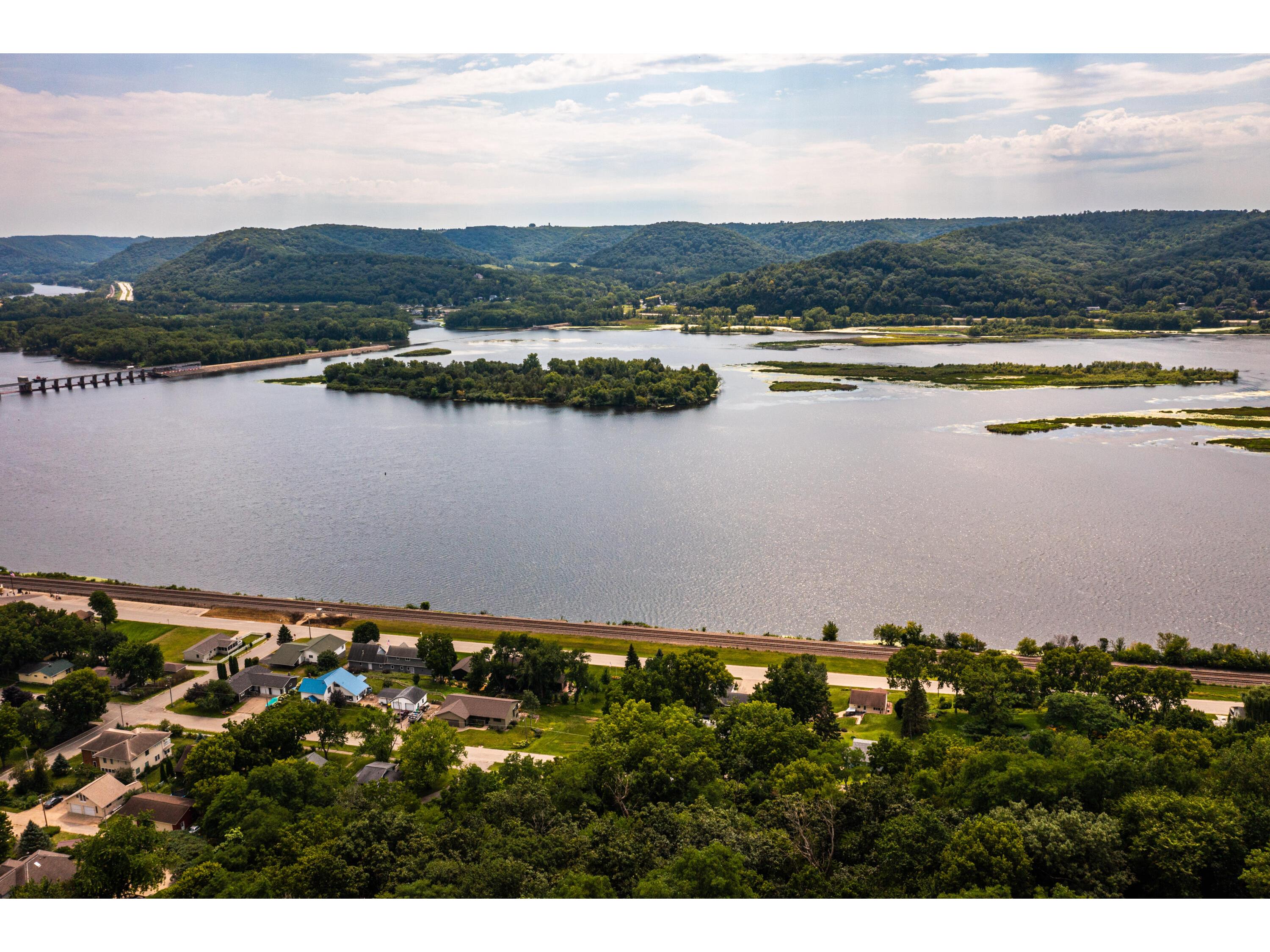 24686 2nd Trempealeau WI 54661 1809359 image1