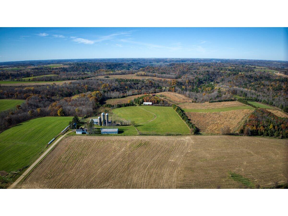 25024 Norhardt Wellington WI 54651 1942889 image12