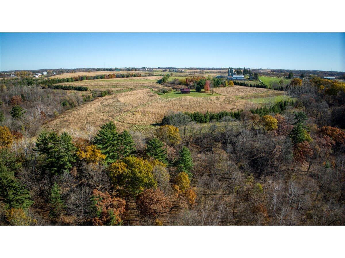 25024 Norhardt Wellington WI 54651 1942889 image91