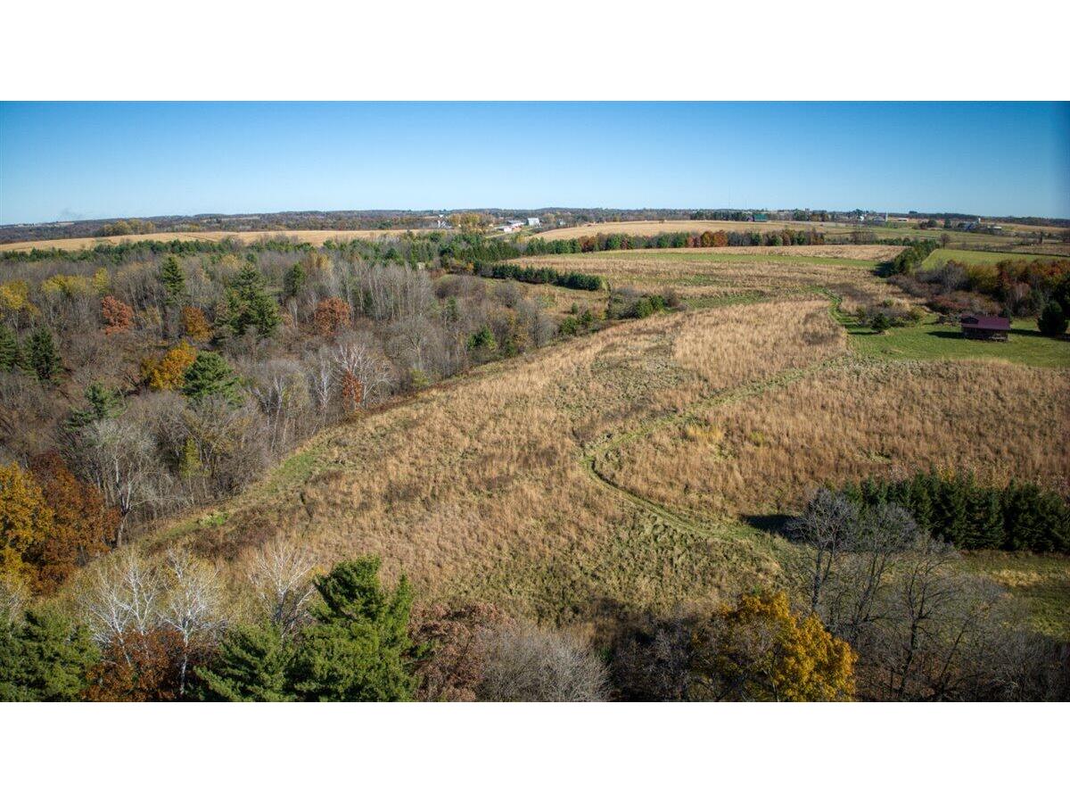 25024 Norhardt Wellington WI 54651 1942889 image92