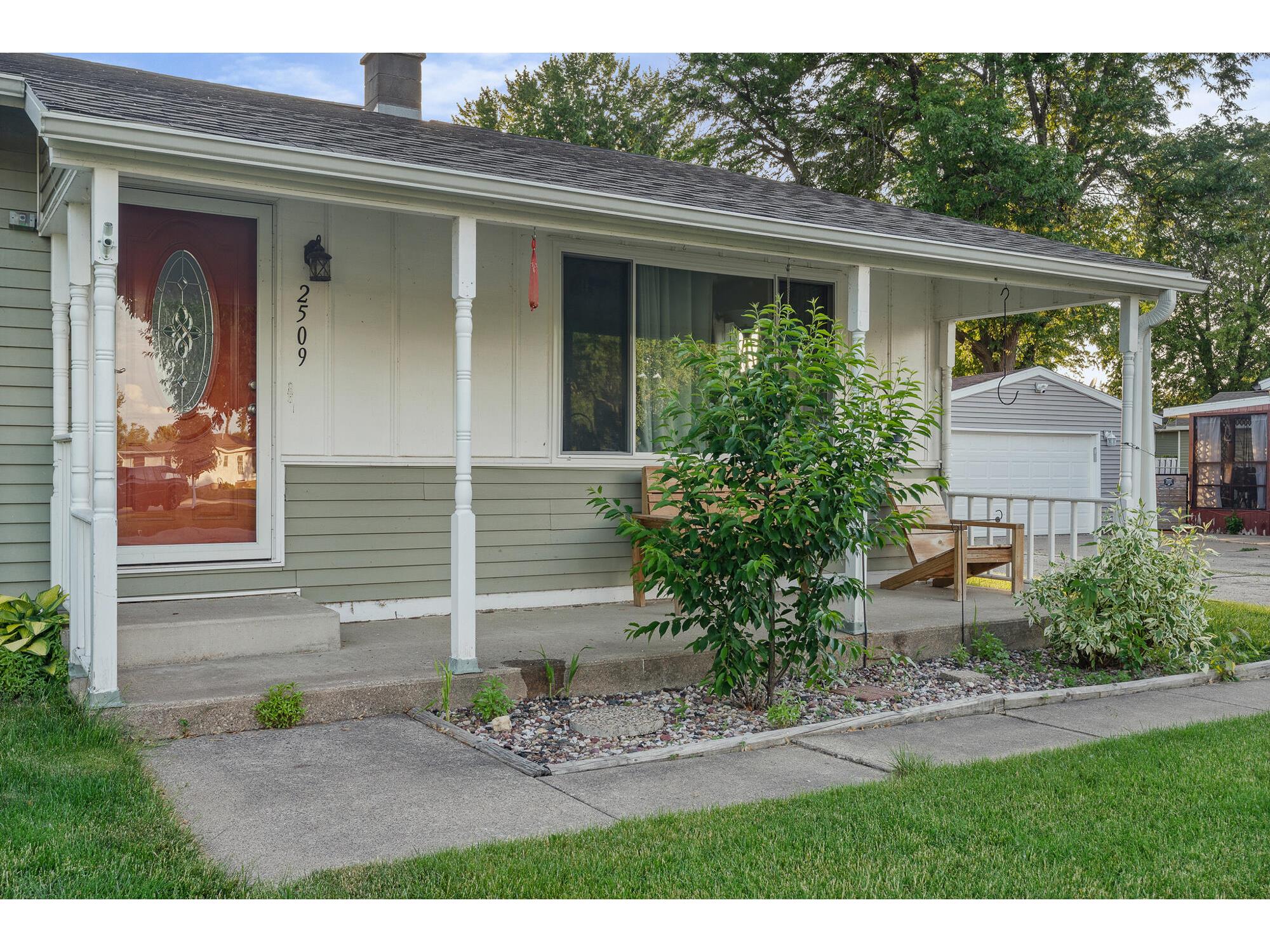 2509 Western Campbell WI 54603 1965057 image1