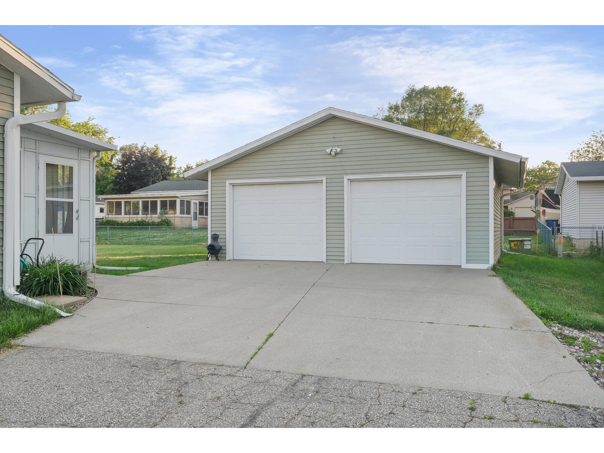 2509 Western Campbell WI 54603 1965057 image28