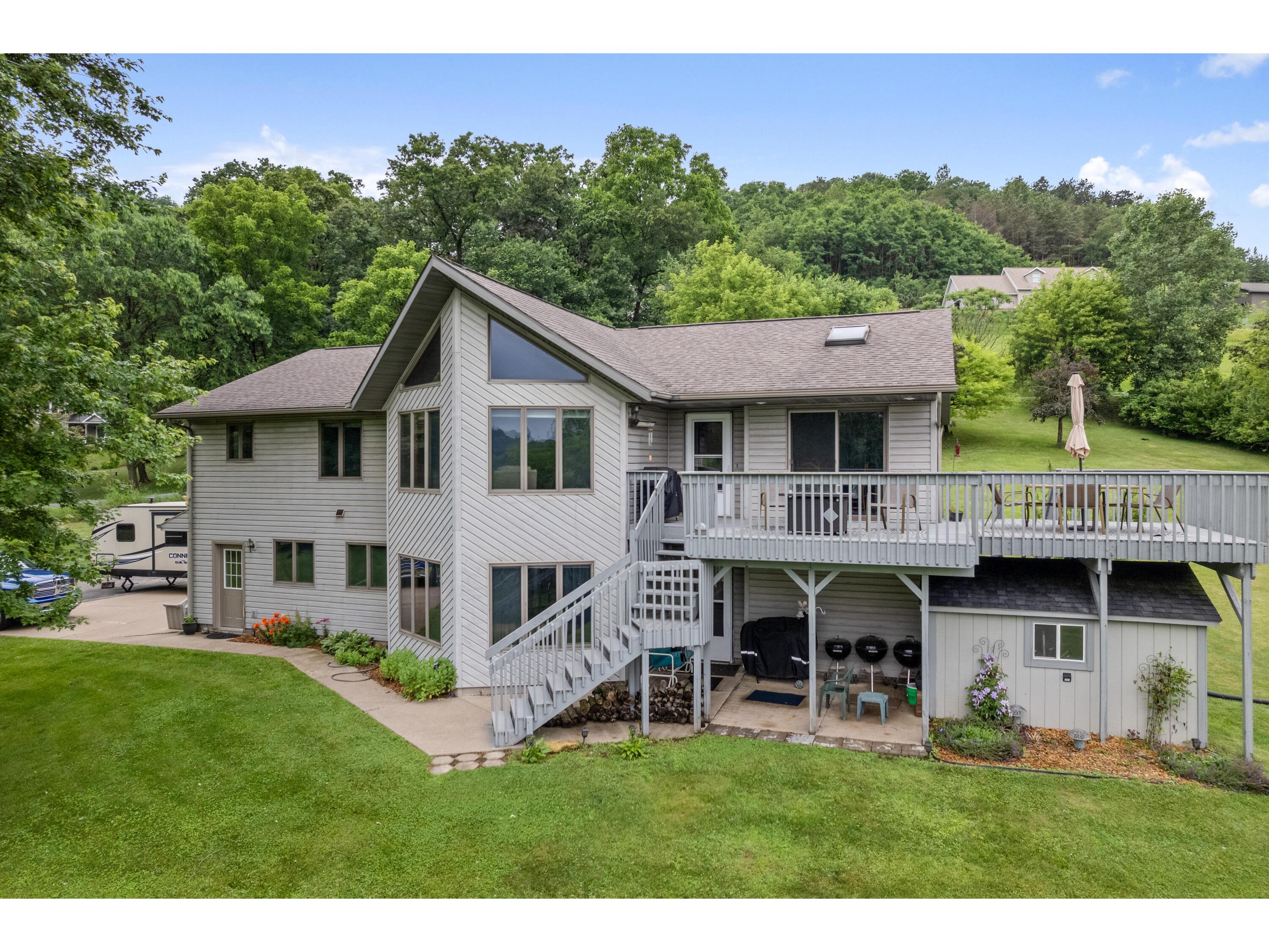 251 Valley View Estates Coon Valley WI 54623 1923848 image1