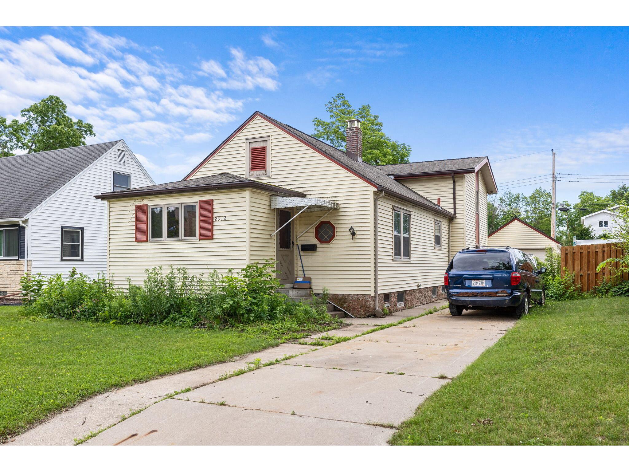 2512 Travis La Crosse WI 54601 1969266 image1
