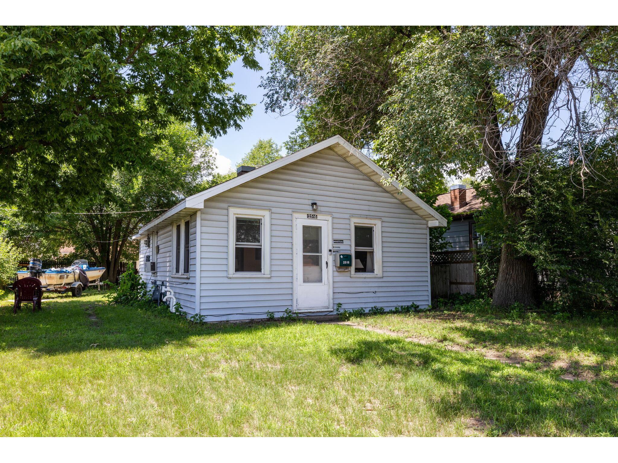 2516 East La Crosse WI 54601 1842914 image1