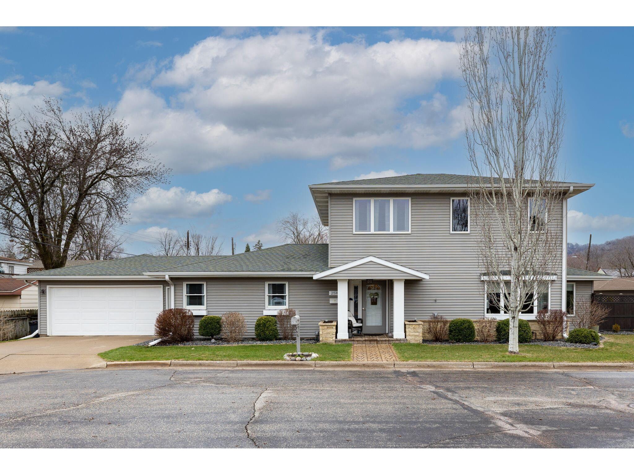 2519 Zephyr La Crosse WI 54601 1912193 image1