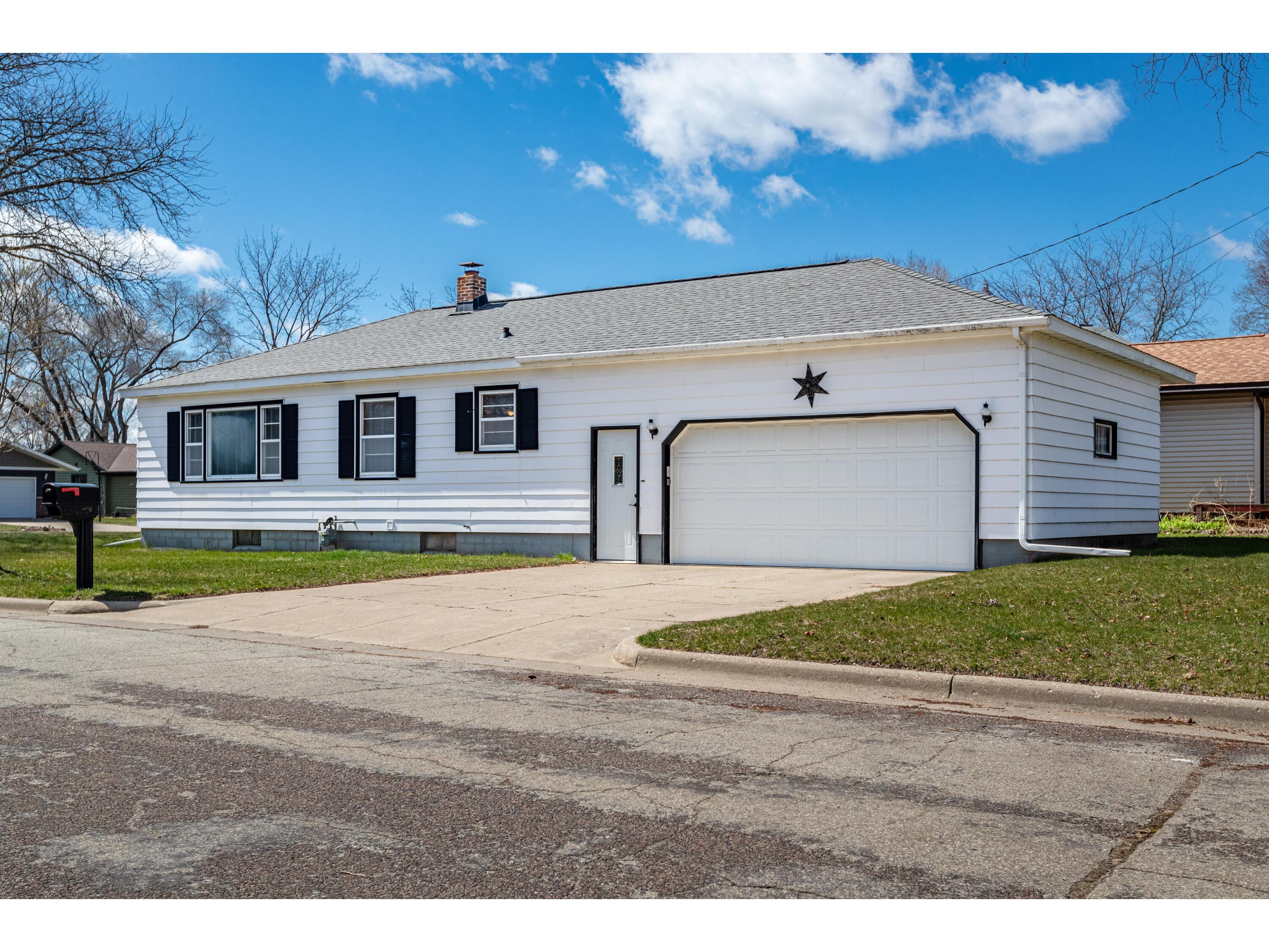 2523 Robinsdale La Crosse WI 54601 1871694 image1