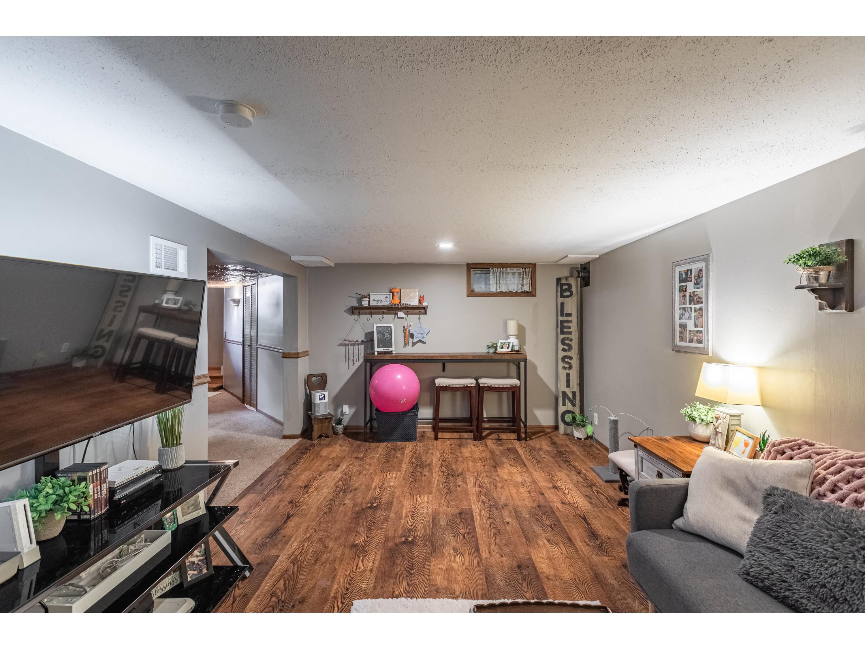 2524 2nd Campbell WI 54603 1969049 image16