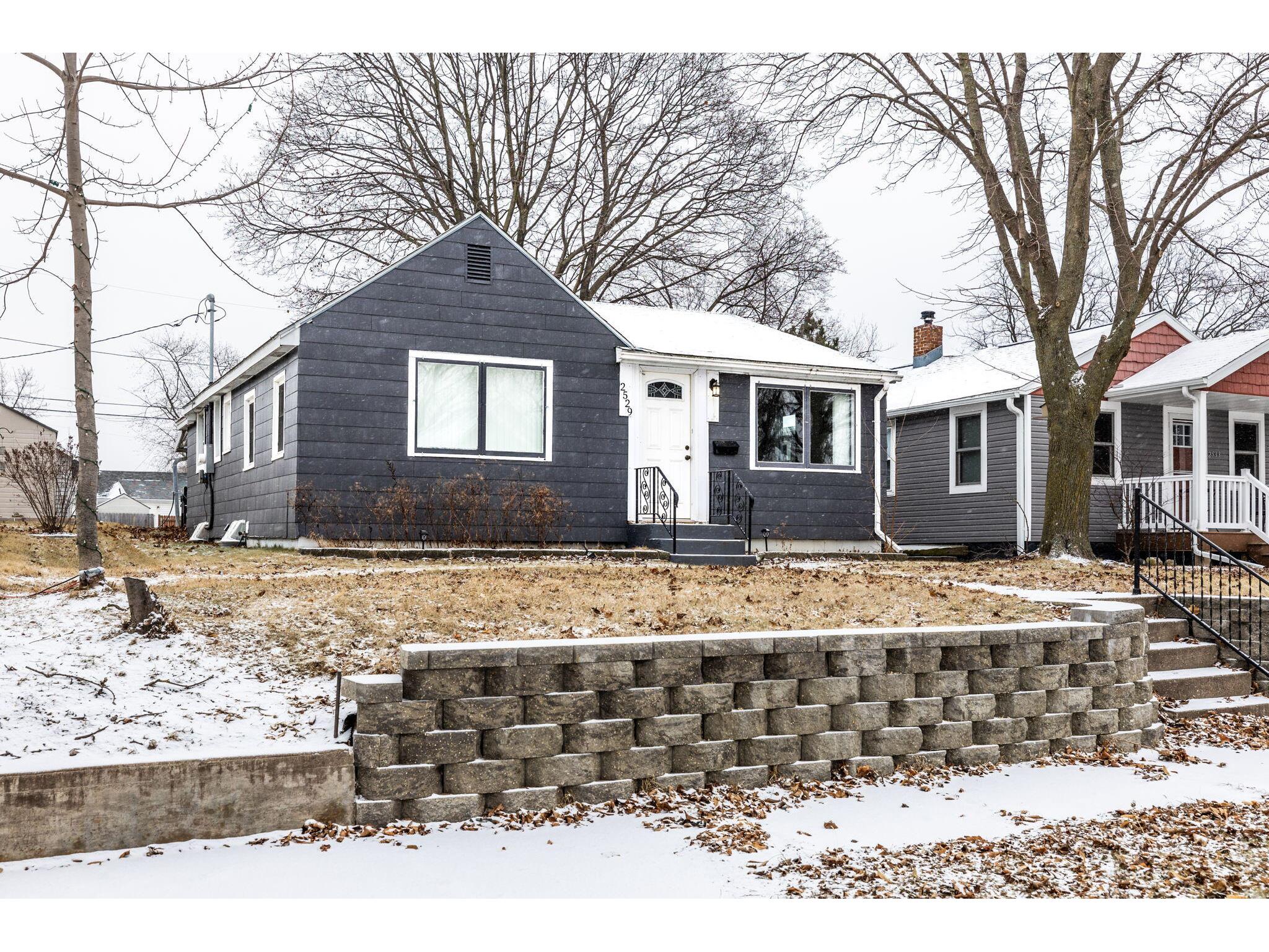 2529 17th La Crosse WI 54601 1904812 image1