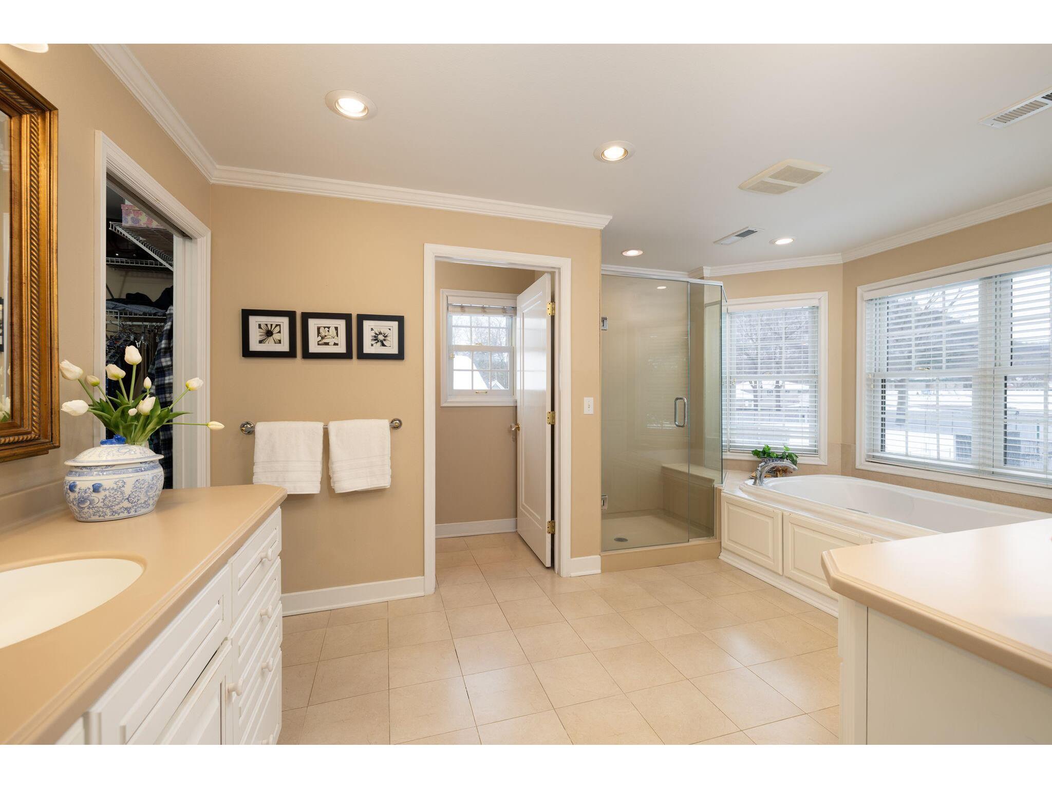 2532 Edgewood La Crosse WI 54601 1952082 image18