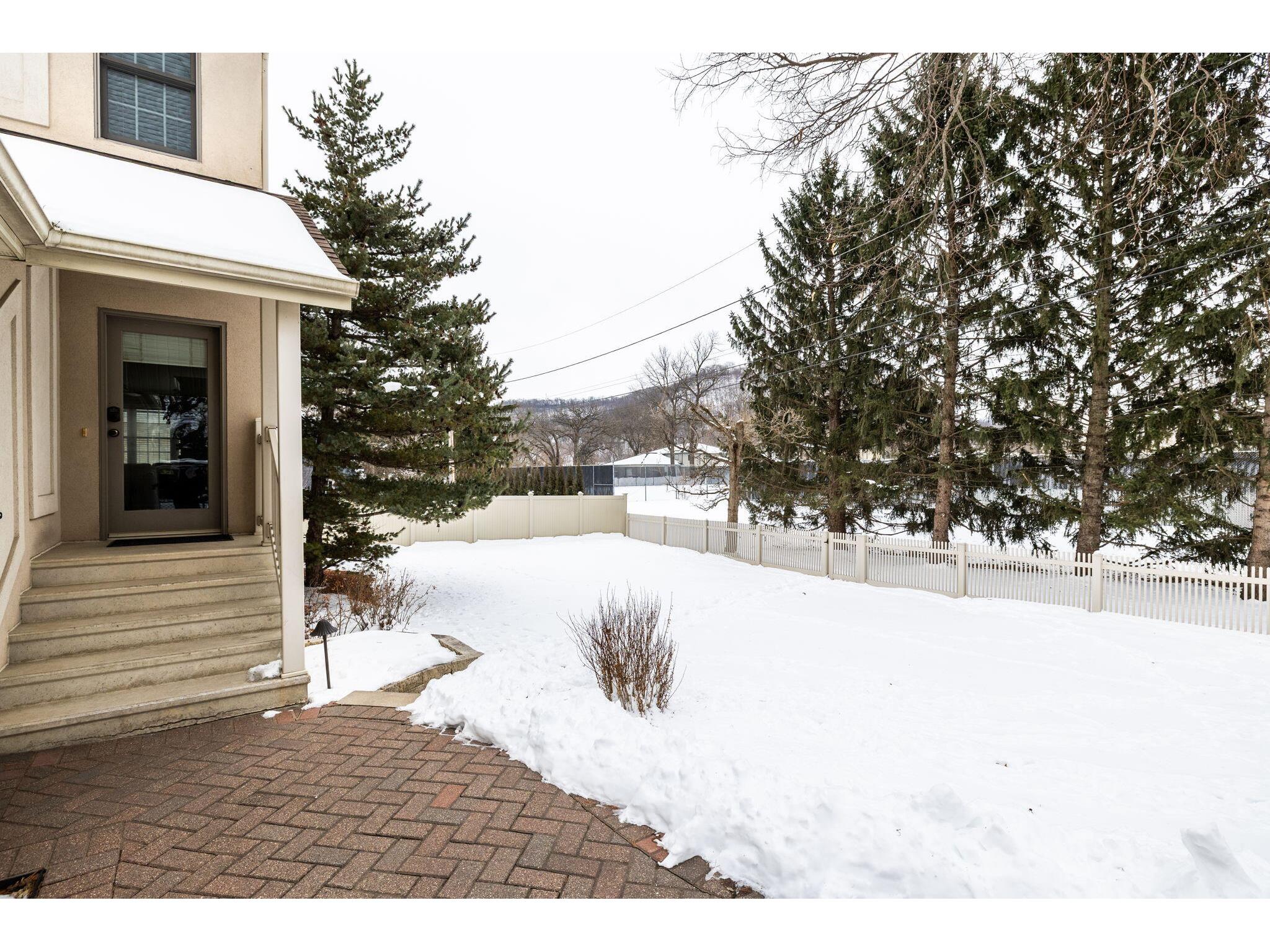 2532 Edgewood La Crosse WI 54601 1952082 image32
