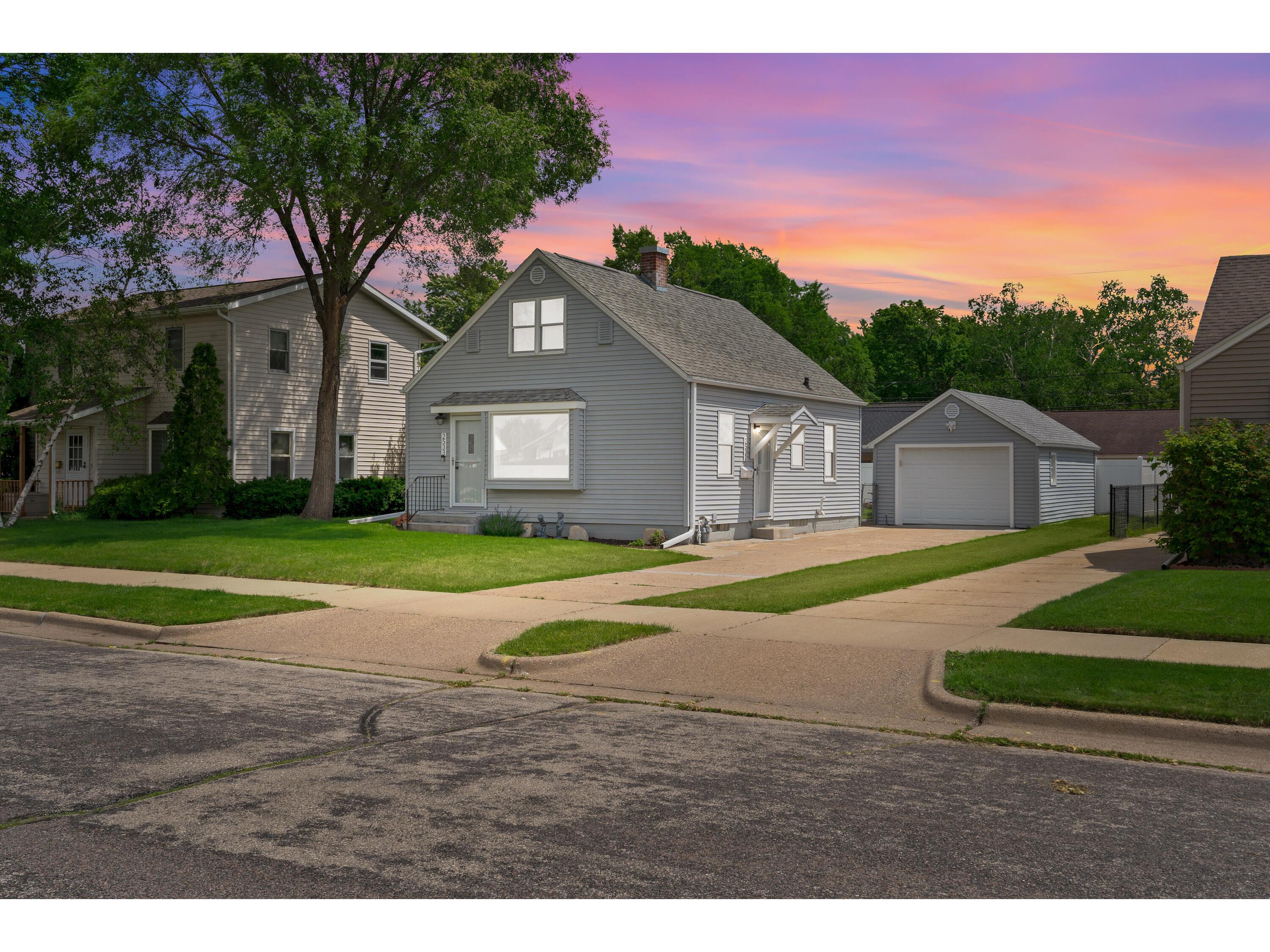 2533 26th La Crosse WI 54601 1878437 image1