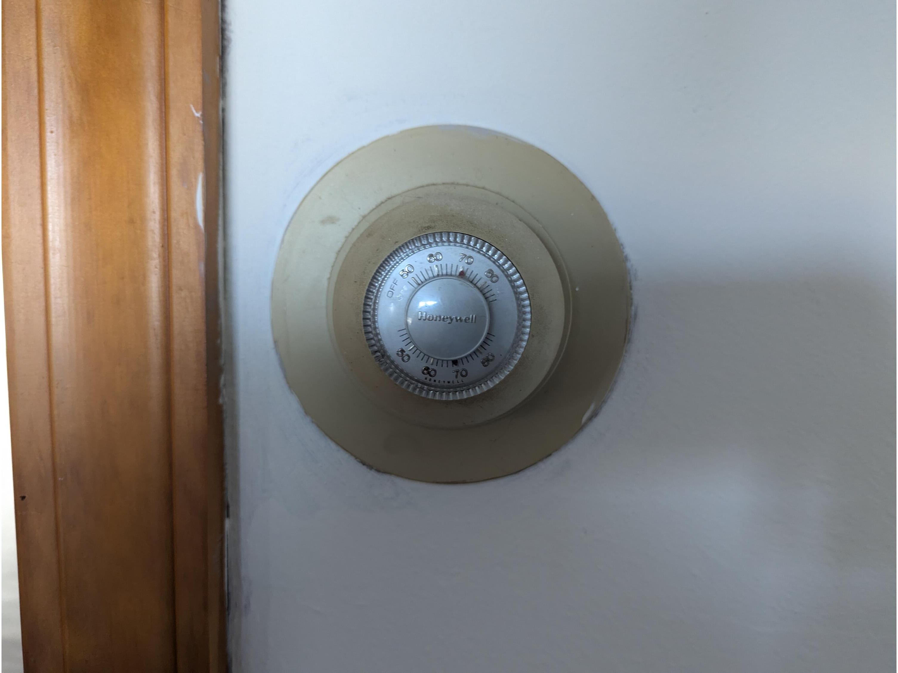 2544 Island Park Campbell WI 54603 1943781 image11