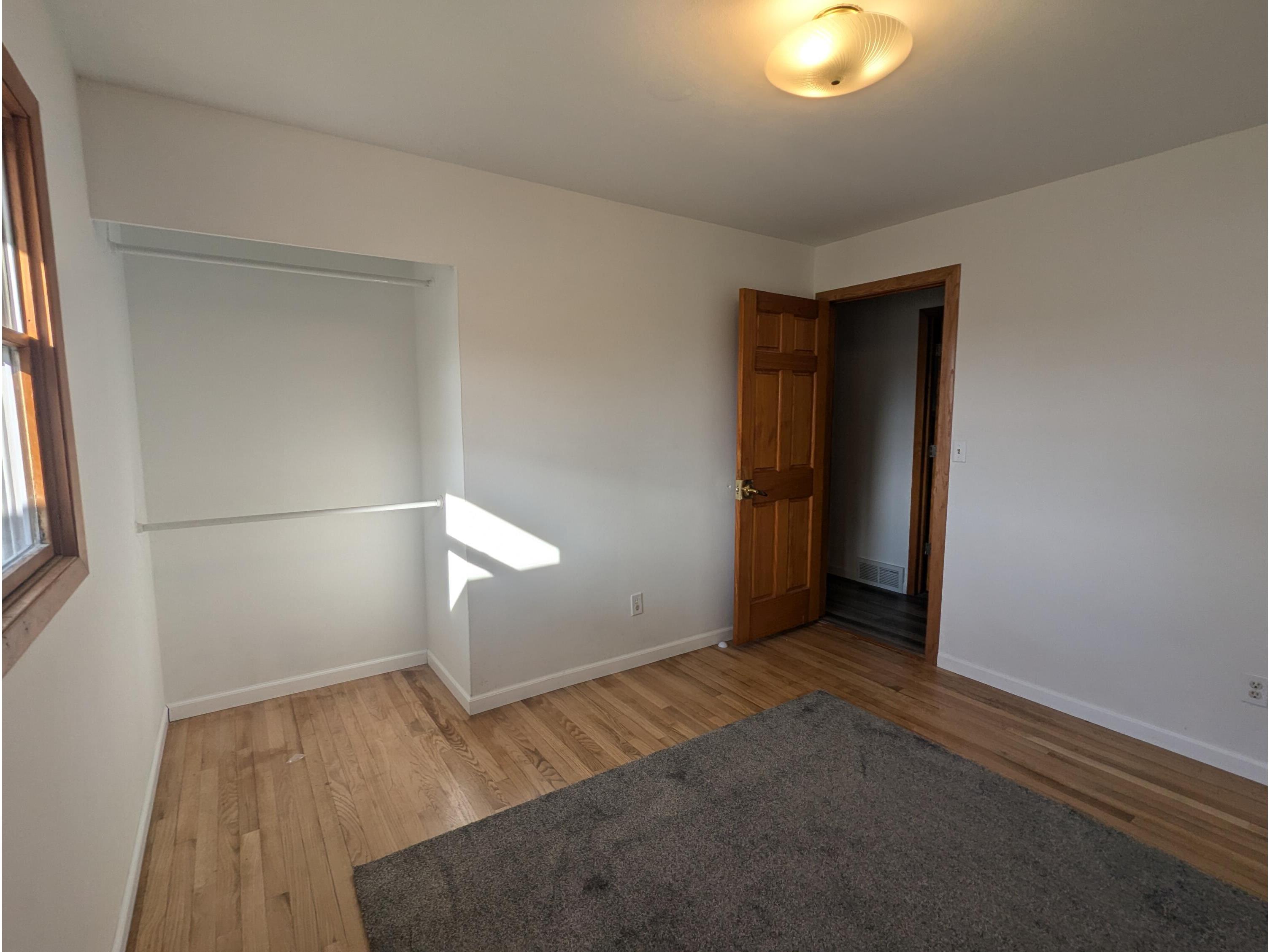 2544 Island Park Campbell WI 54603 1943781 image24