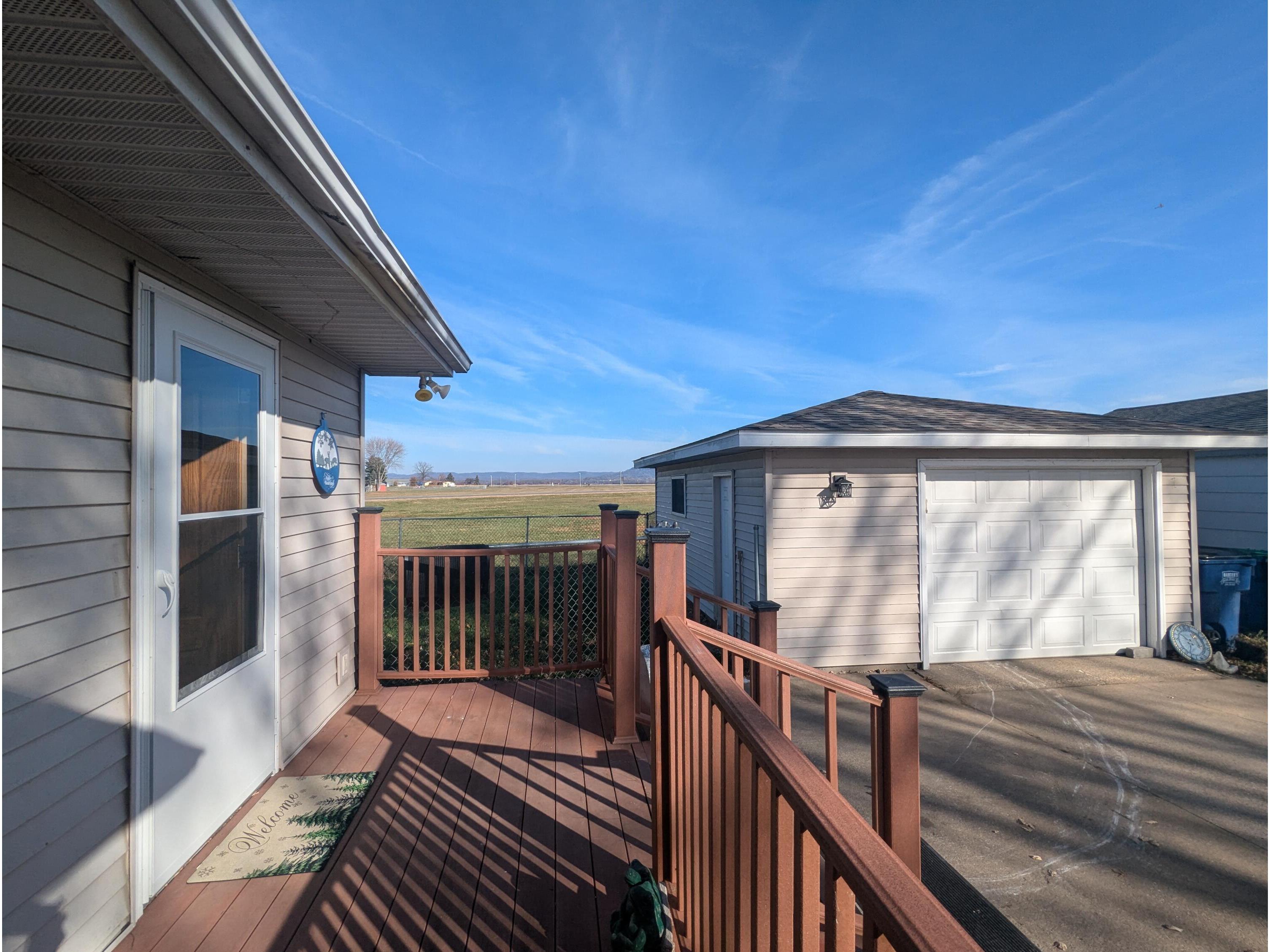 2544 Island Park Campbell WI 54603 1943781 image43