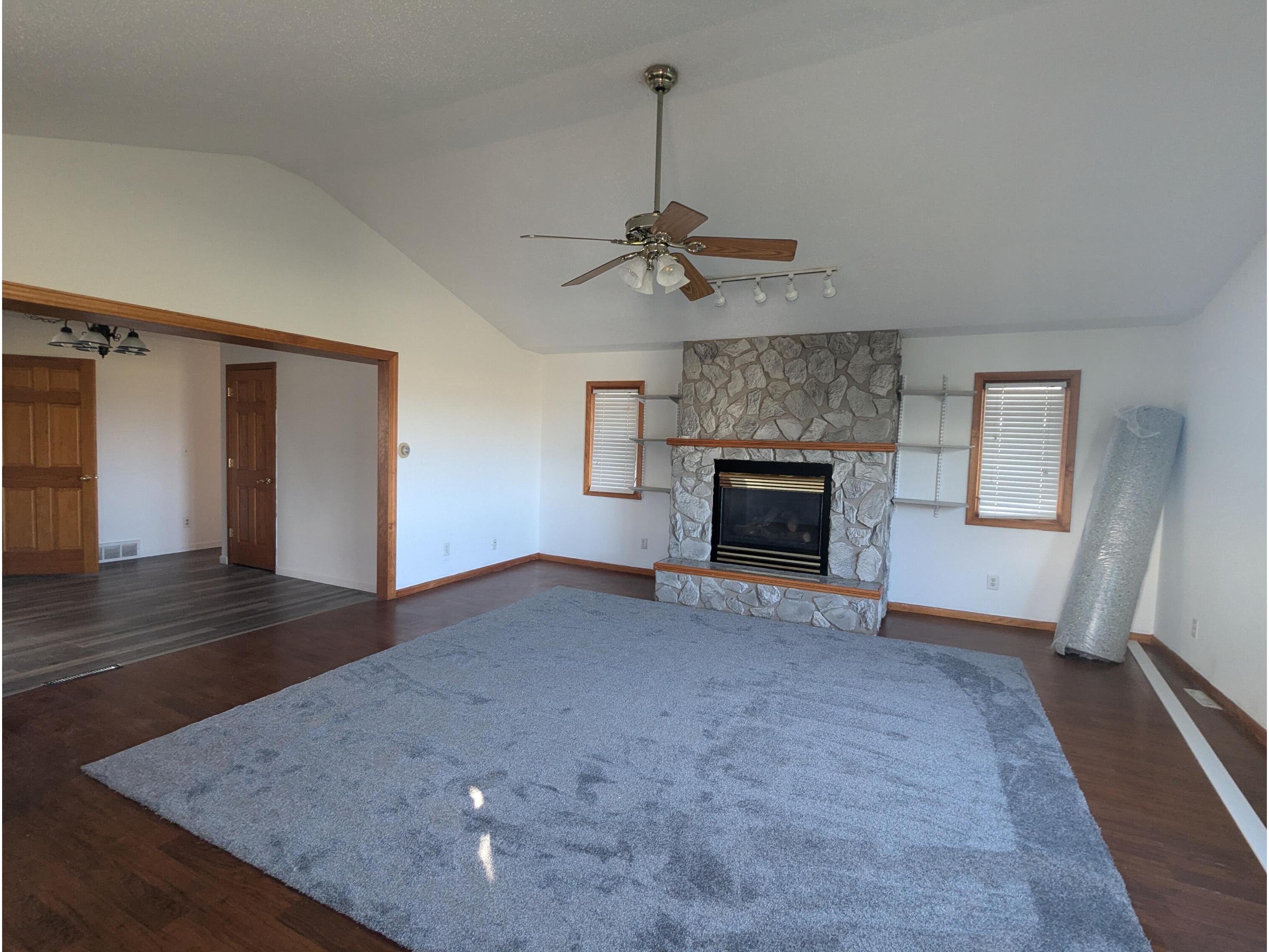 2544 Island Park Campbell WI 54603 1943781 image7