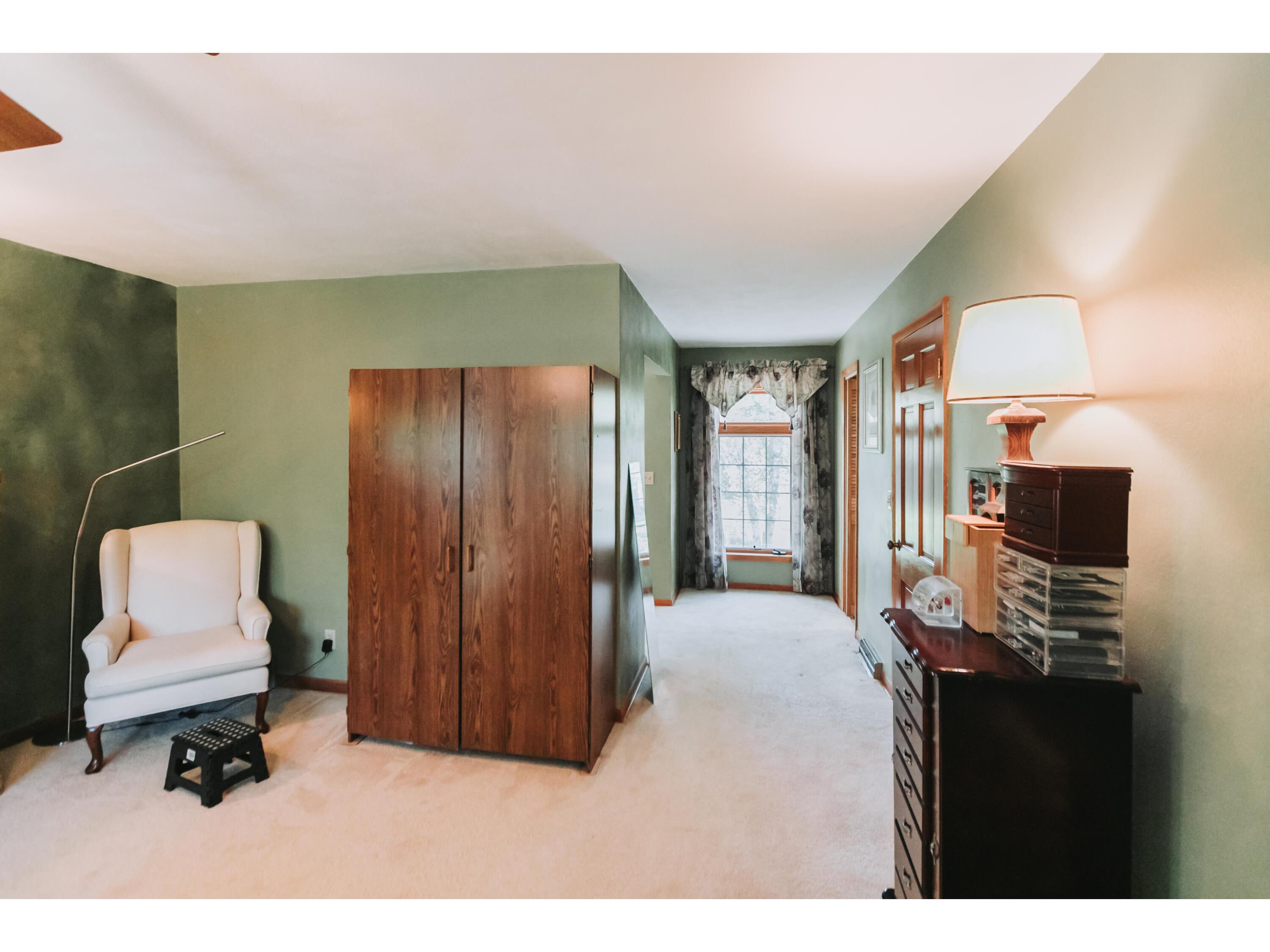 255 Brevity Columbus WI 53925 1965619 image22
