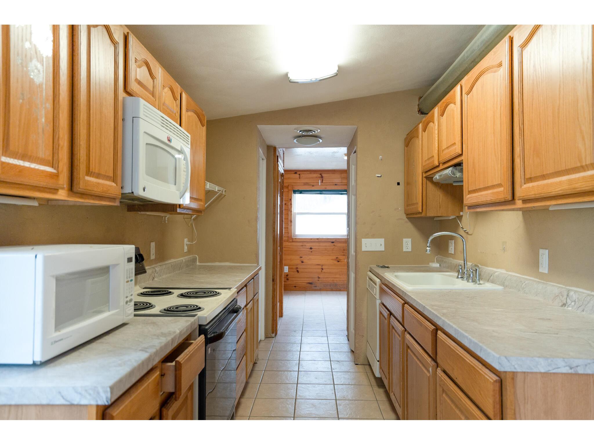 255 N Water Black River Falls WI 54615 1958274 image11