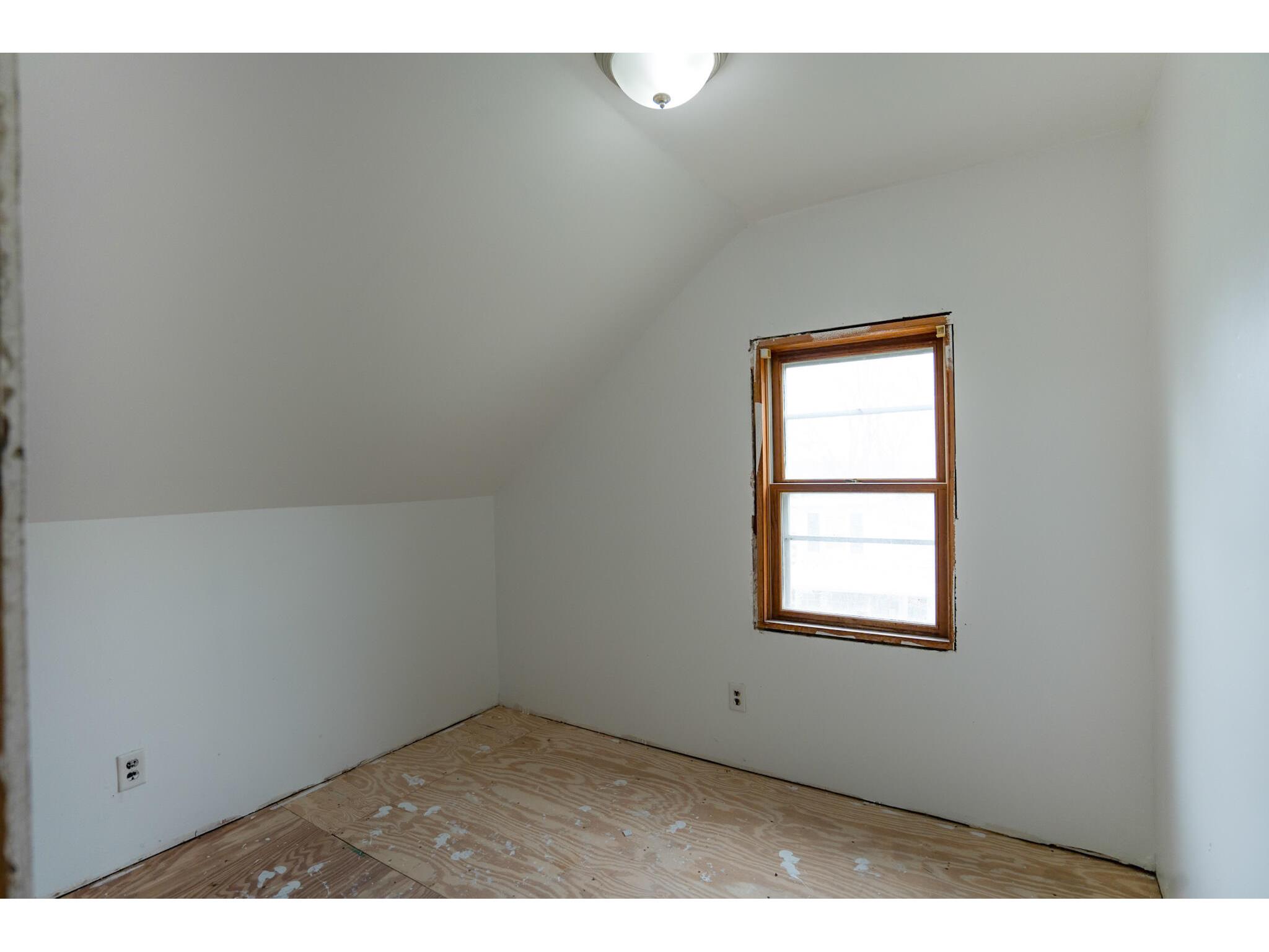 255 N Water Black River Falls WI 54615 1958274 image13