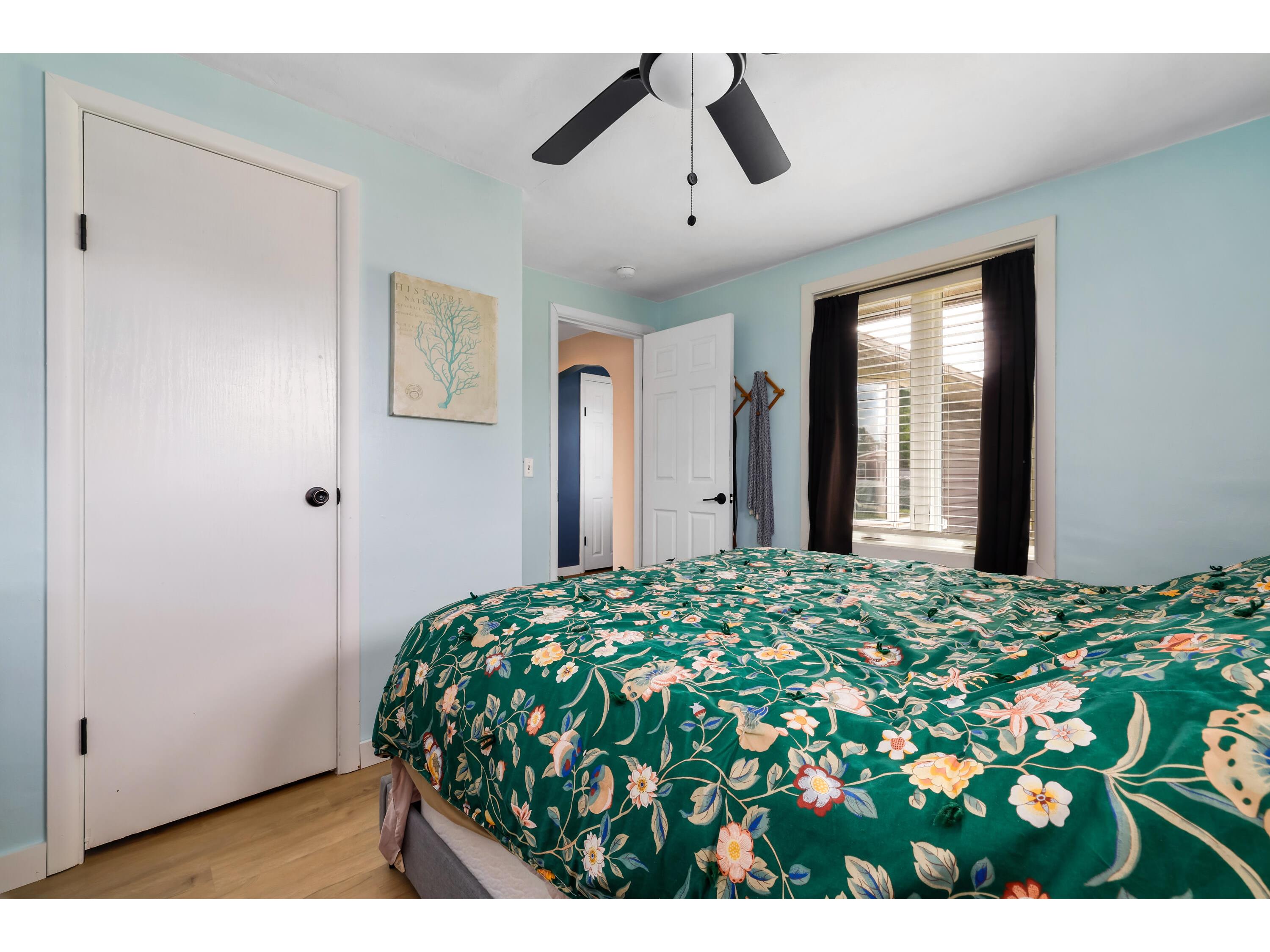 2552 Bainbridge Campbell WI 54603 1963787 image10