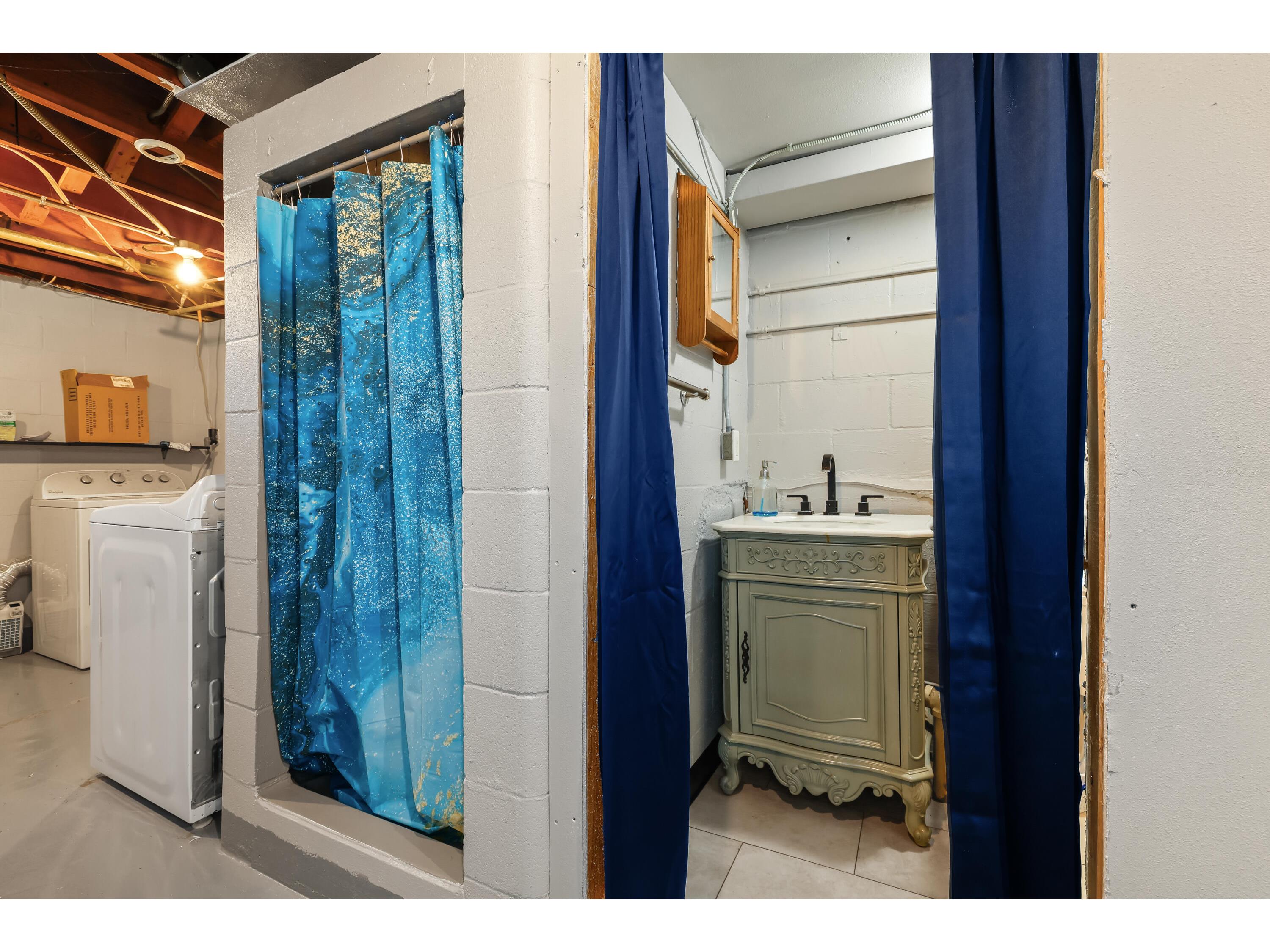 2552 Bainbridge Campbell WI 54603 1963787 image15