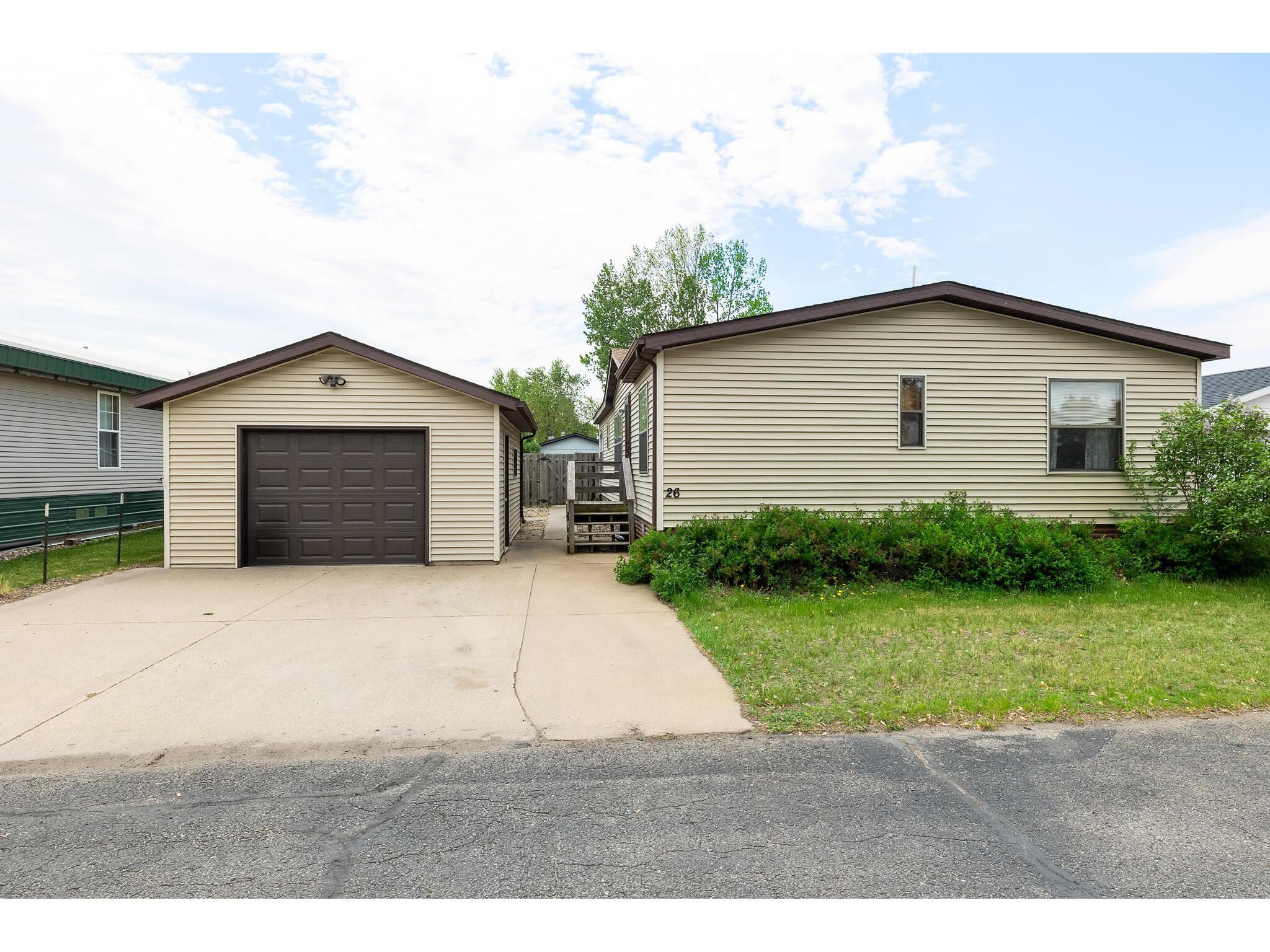 26 Westminster Holmen WI 54636 1940291 image1