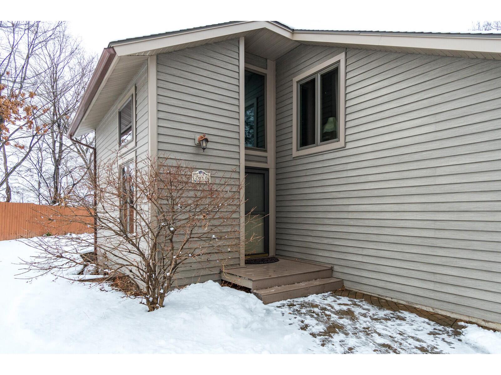 2610 East Ave N Onalaska WI 54650 1820432 image1