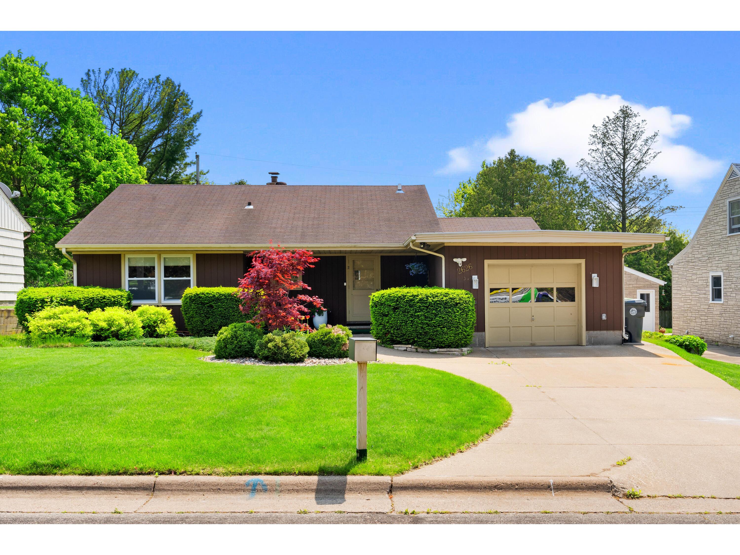 2626 Hackberry La Crosse WI 54601 1875414 image1